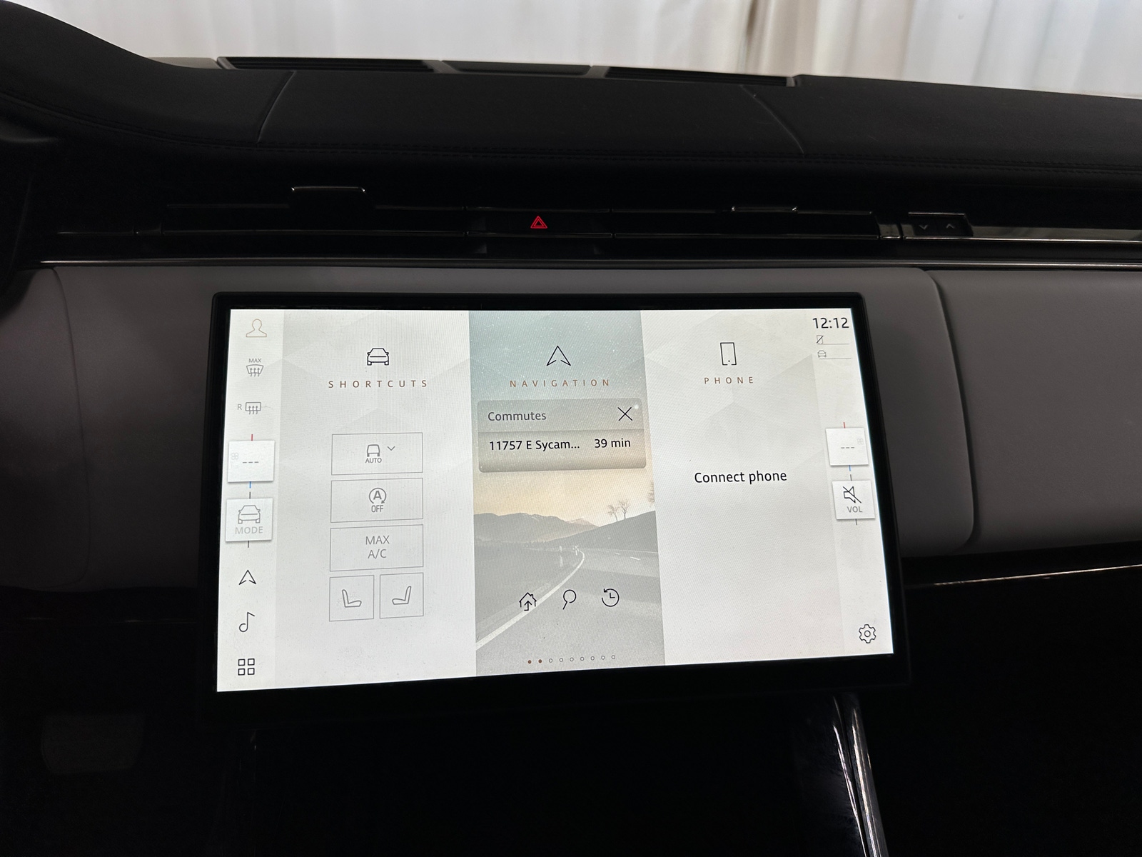 Thumbnail: 2024 Land Rover Range Rover Sport - 3