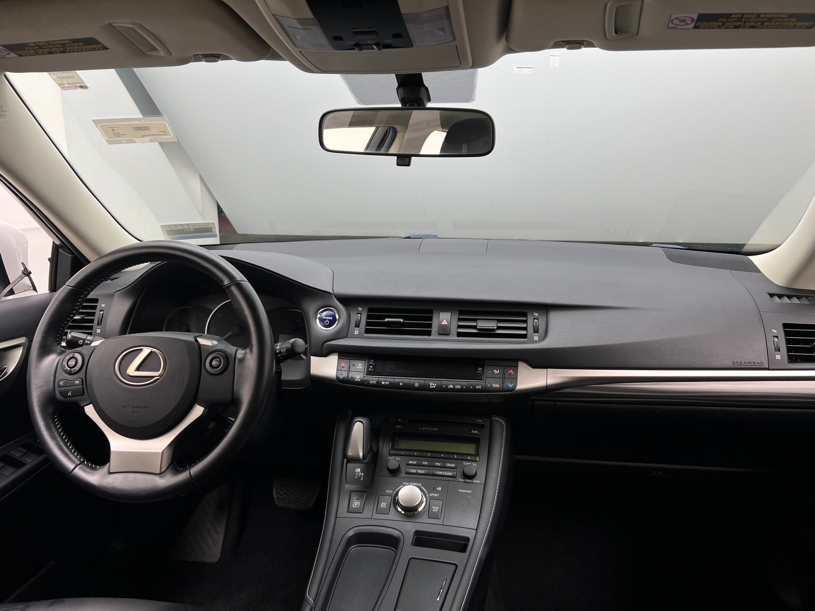 Thumbnail: 2017 Lexus CT - 2