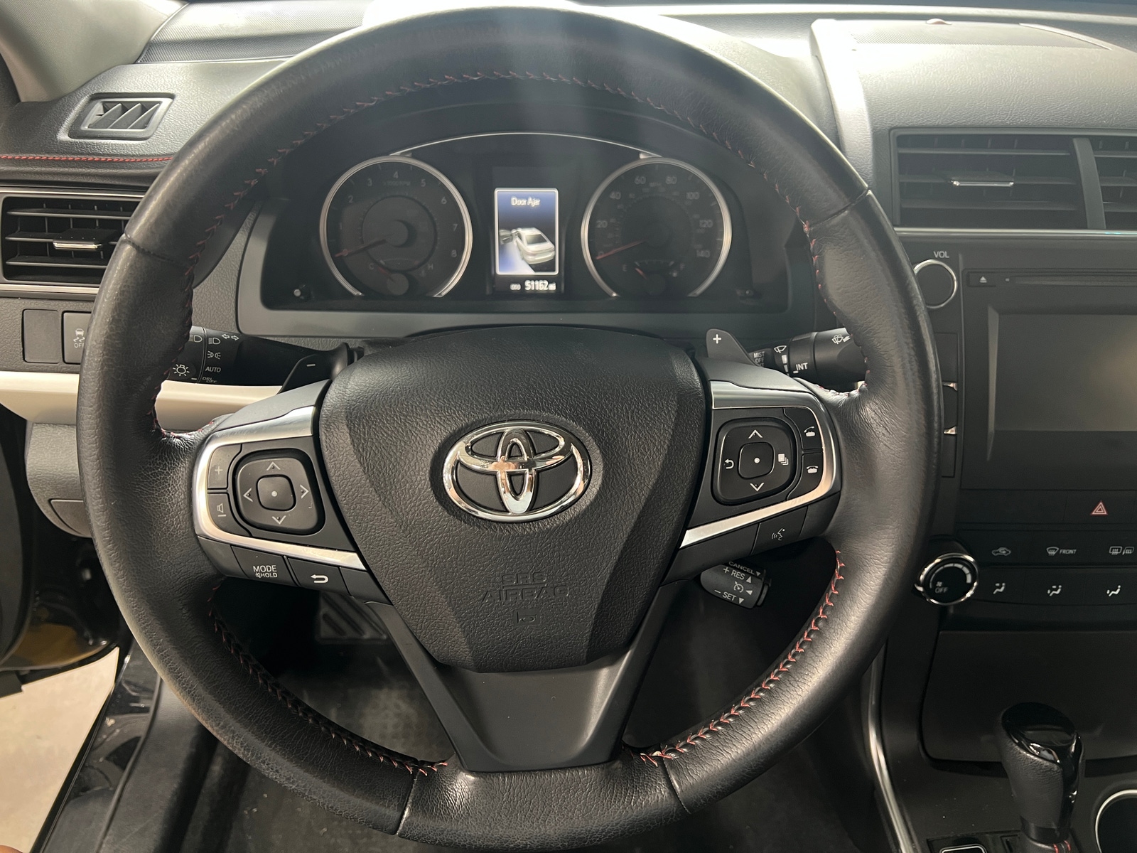 Thumbnail: 2017 Toyota Camry - 5