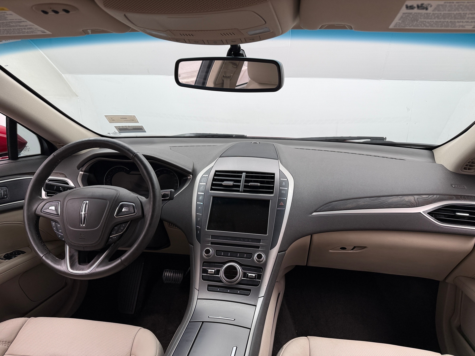 Thumbnail: 2017 Lincoln MKZ - 2