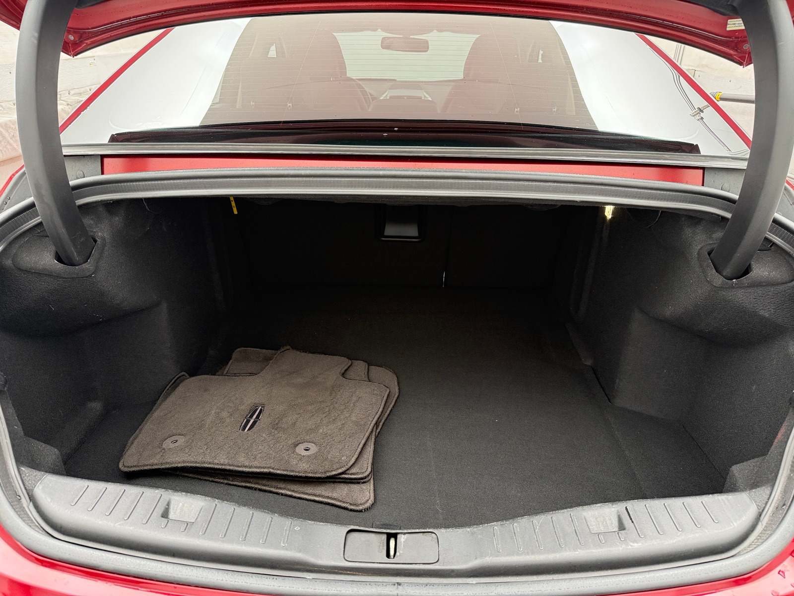 Thumbnail: 2017 Lincoln MKZ - 6