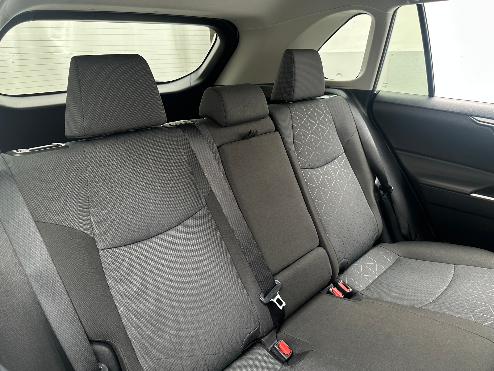Thumbnail: 2025 Toyota RAV4 - 6