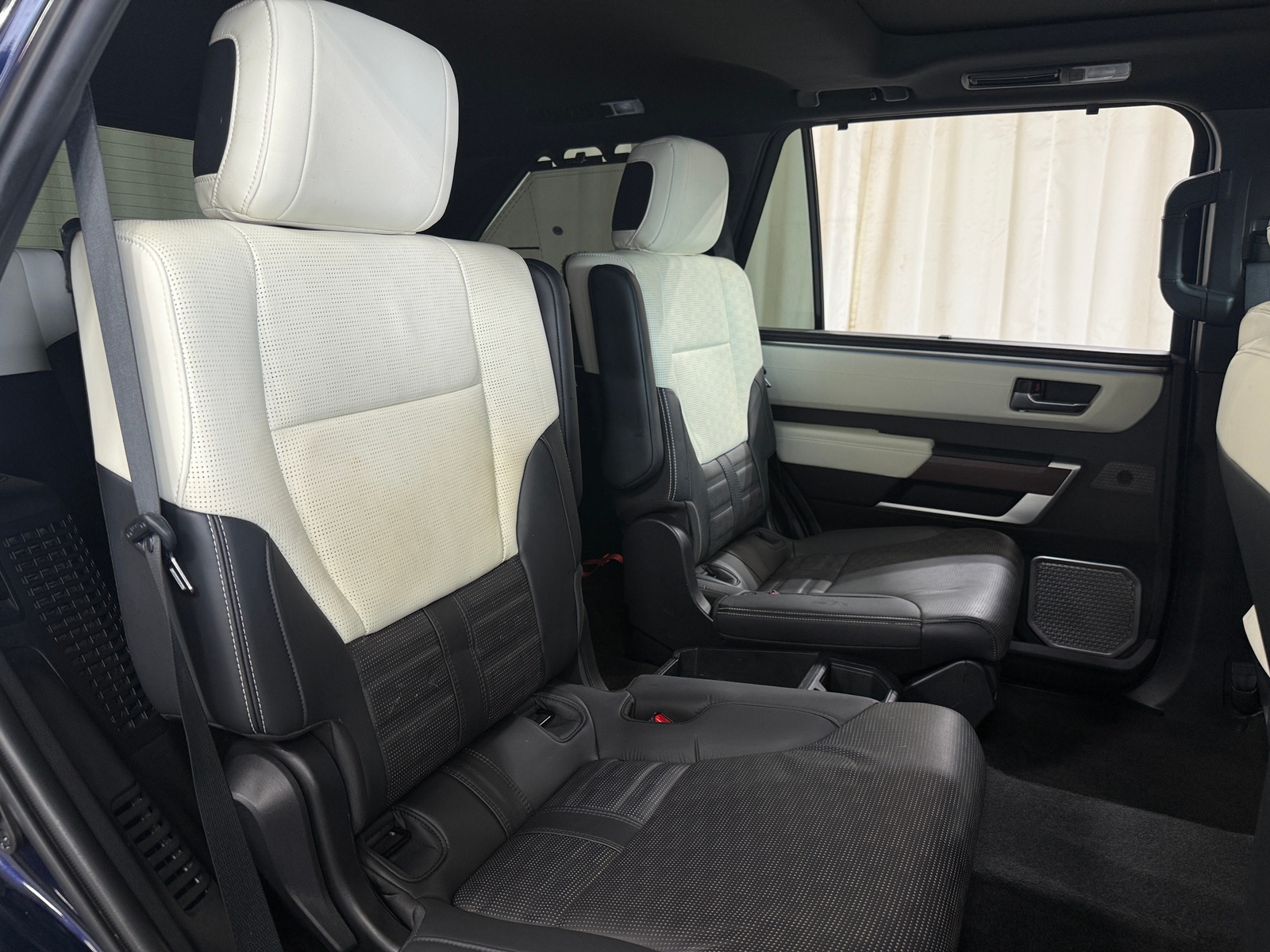 Thumbnail: 2023 Toyota Sequoia - 5