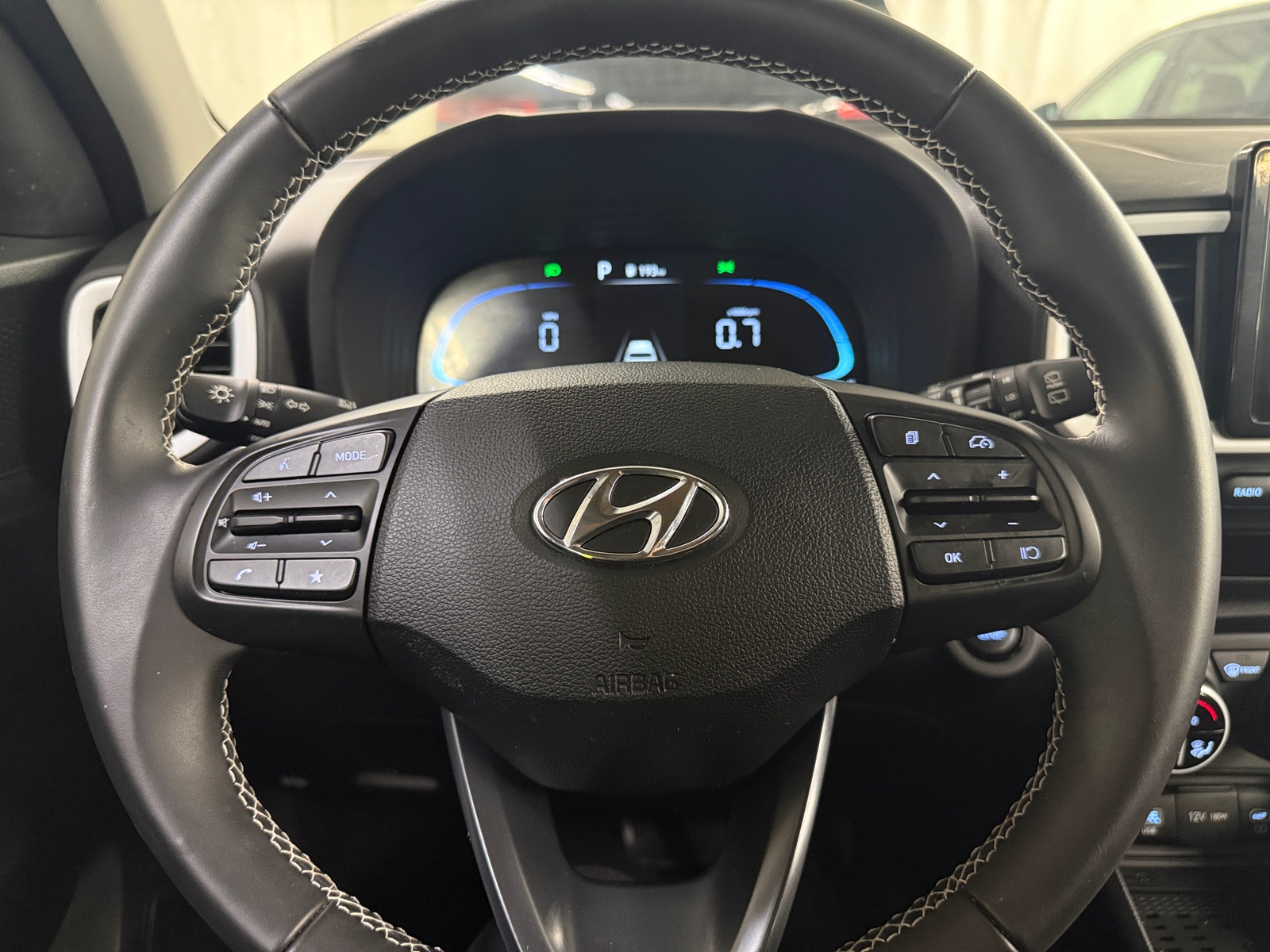 Thumbnail: 2025 Hyundai Venue - 5