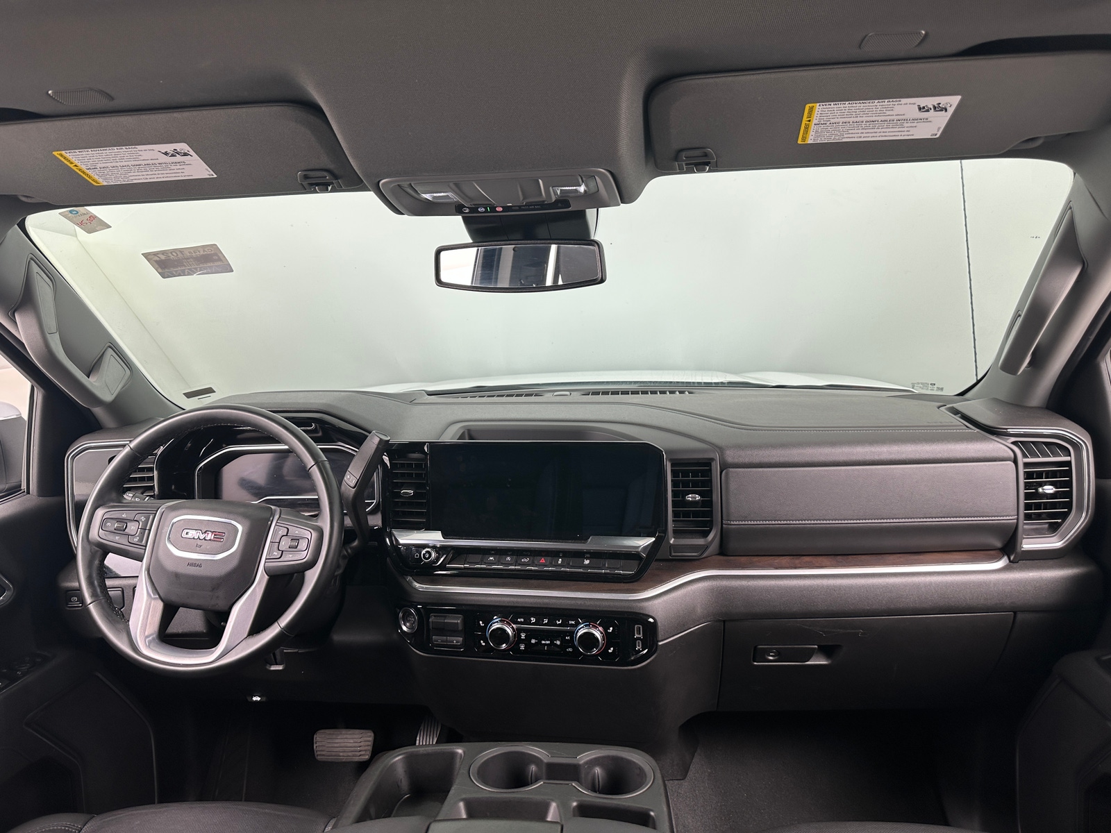 Thumbnail: 2025 GMC Sierra 1500 - 2