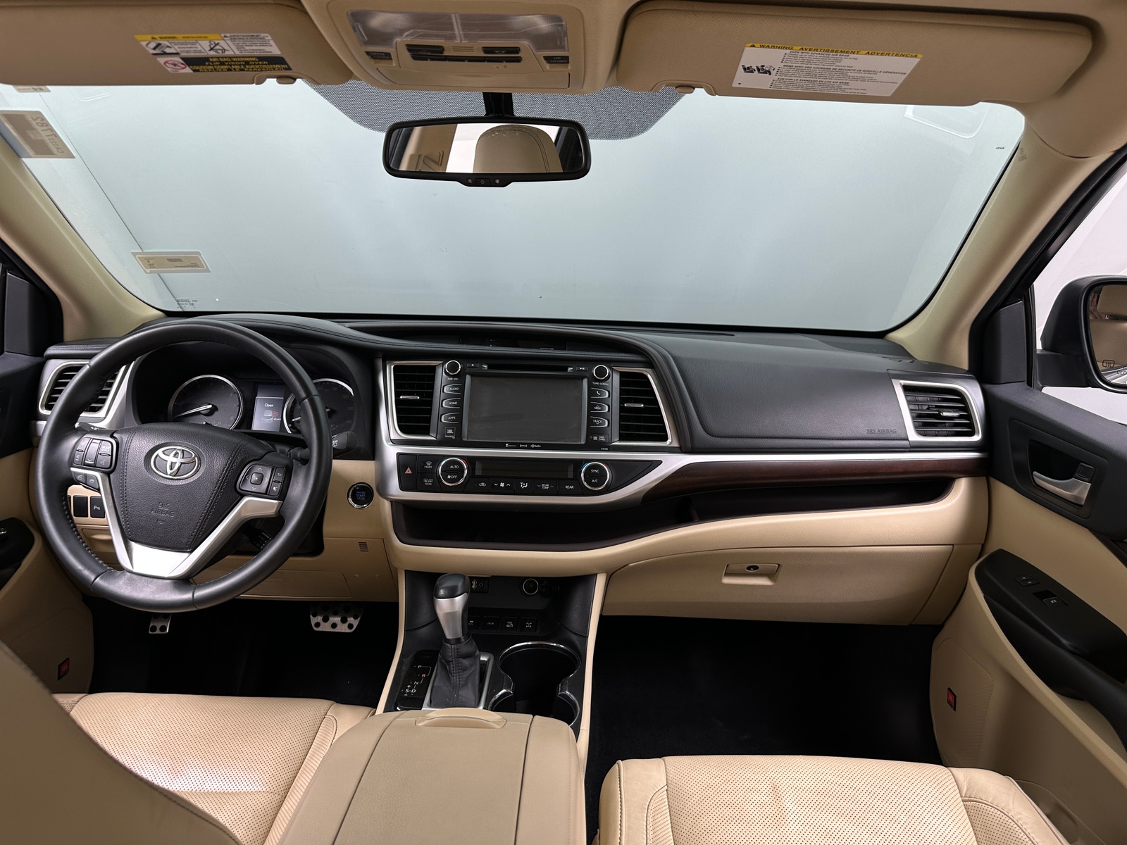 Thumbnail: 2016 Toyota Highlander - 2