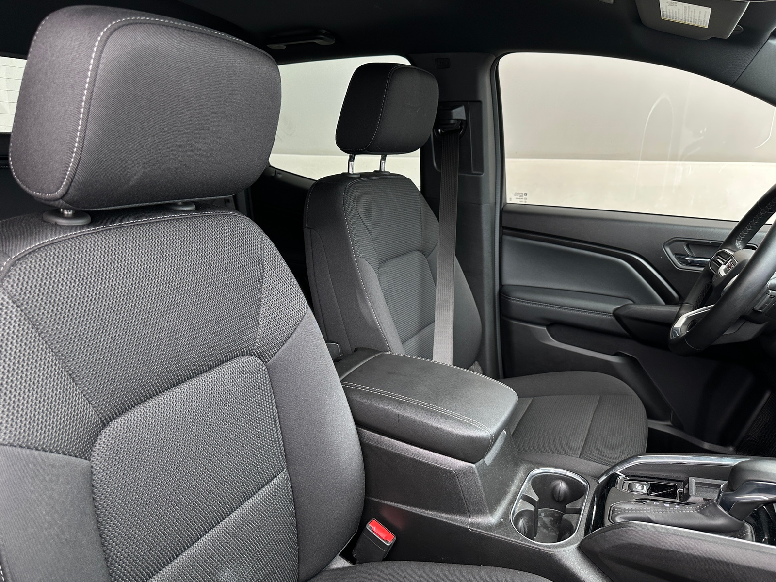 Thumbnail: 2025 GMC Canyon - 2