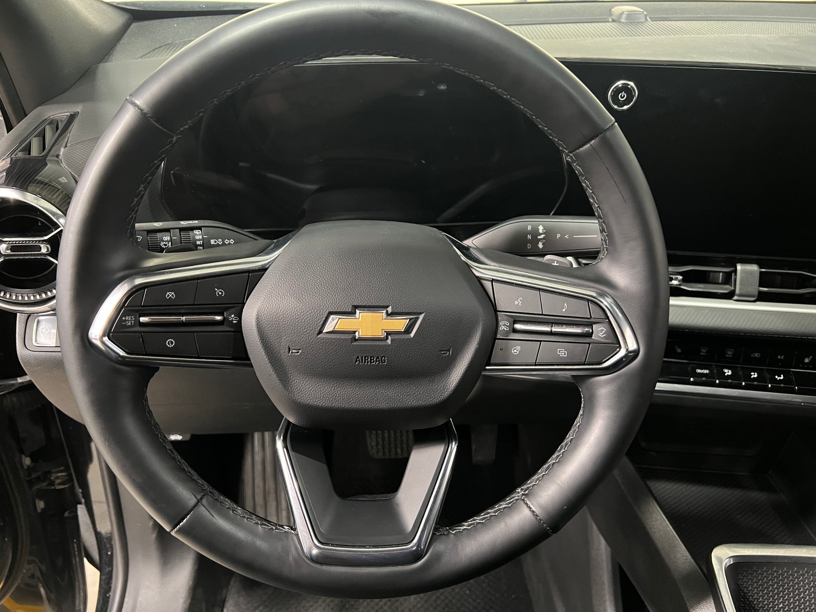 Thumbnail: 2025 Chevrolet Equinox - 5