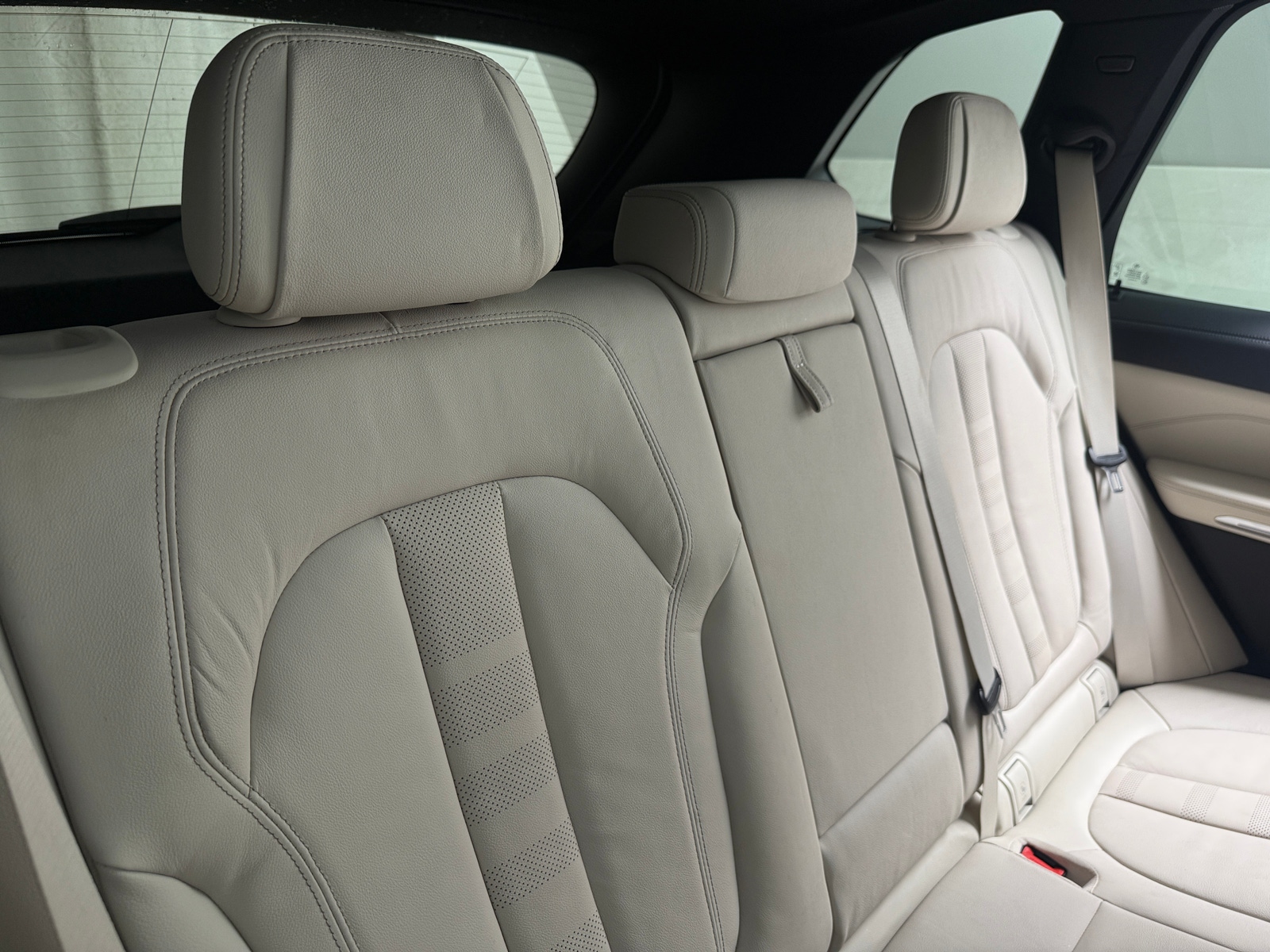 Thumbnail: 2021 BMW X5 - 5