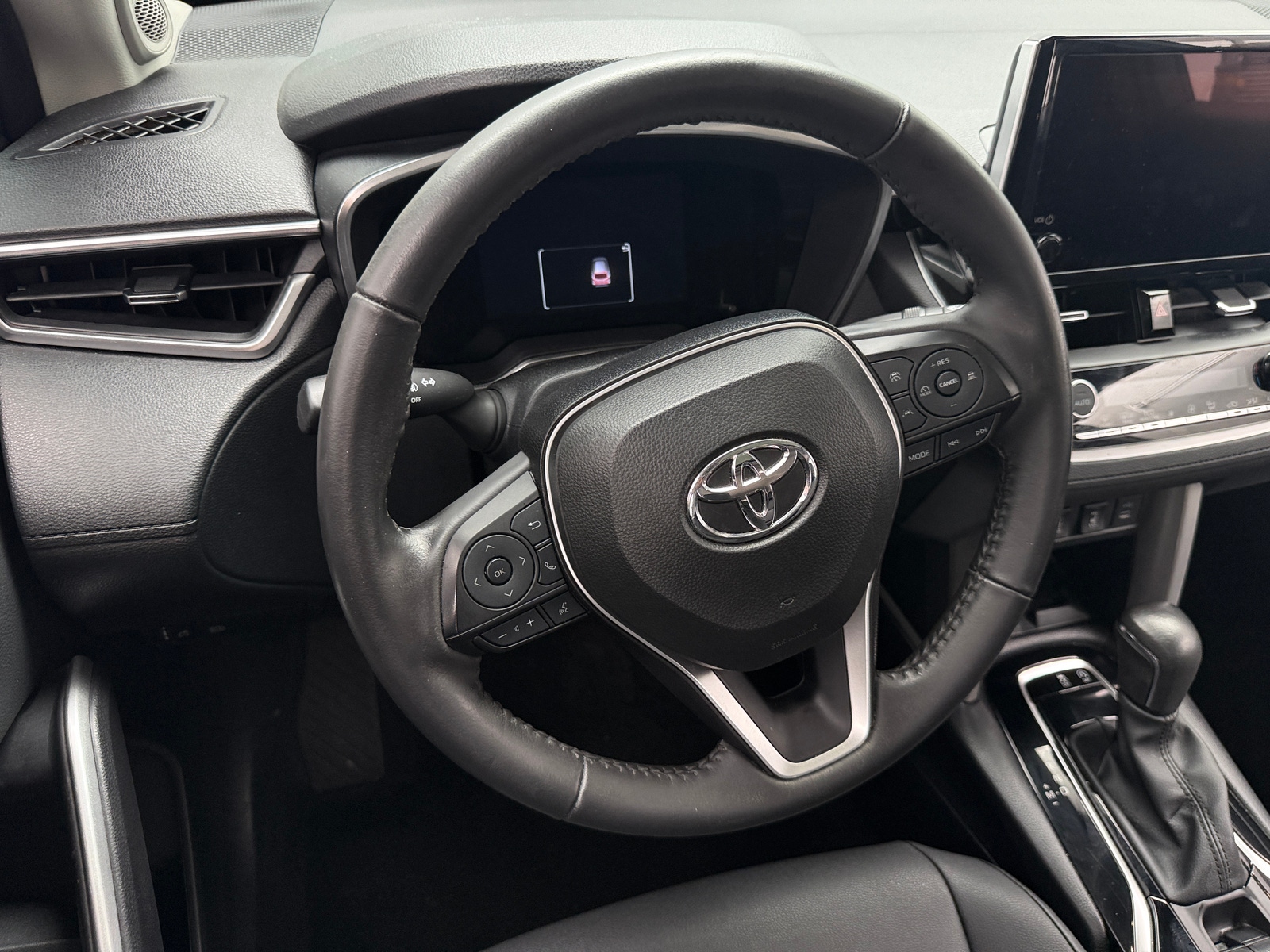 Thumbnail: 2024 Toyota Corolla Cross - 4