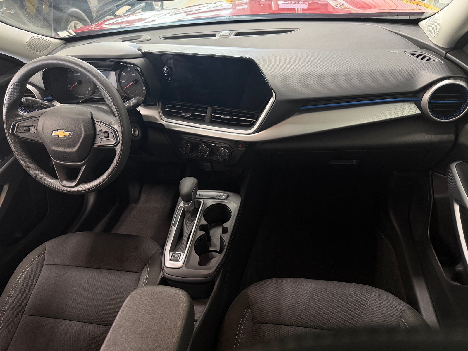 Thumbnail: 2026 Chevrolet Trax - 3