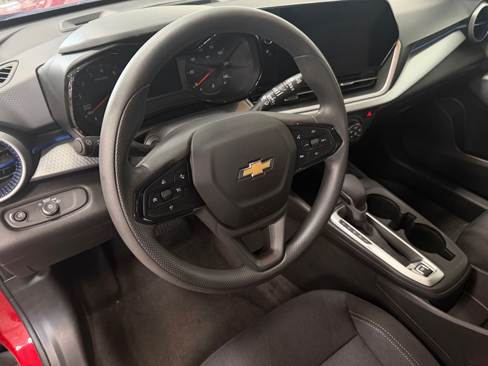 Thumbnail: 2026 Chevrolet Trax - 5
