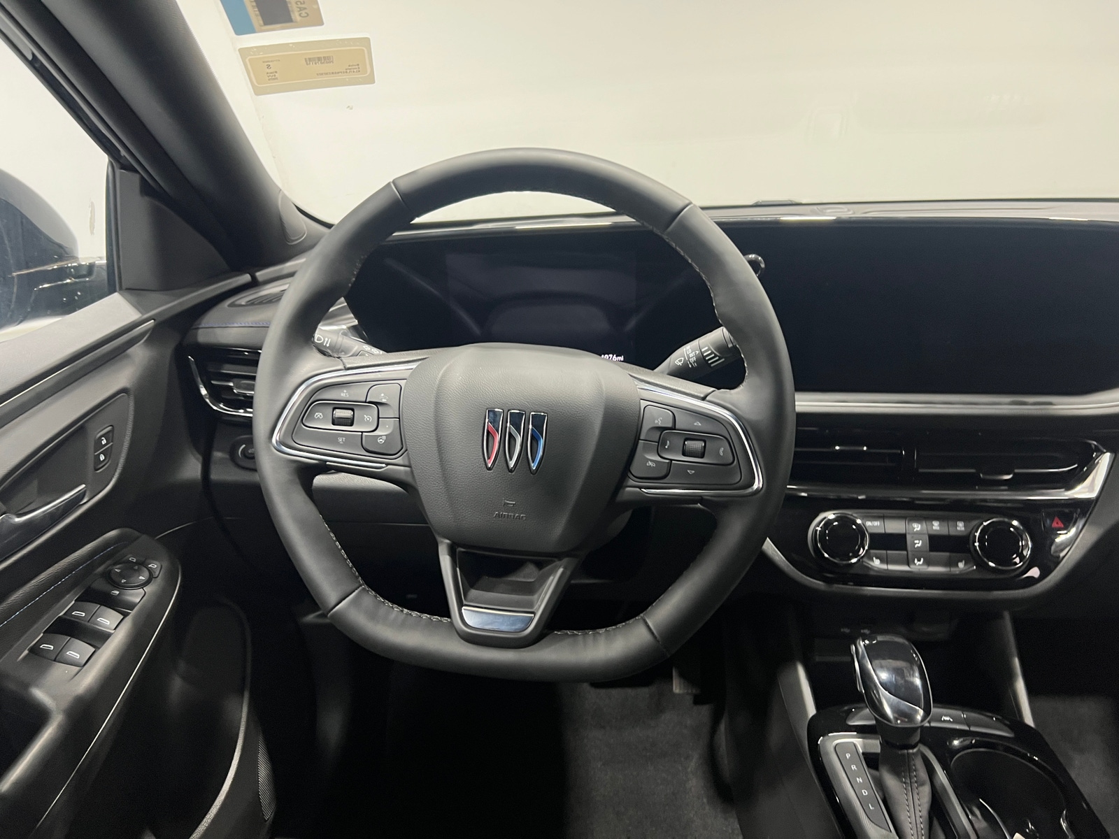 Thumbnail: 2025 Buick Envista - 4
