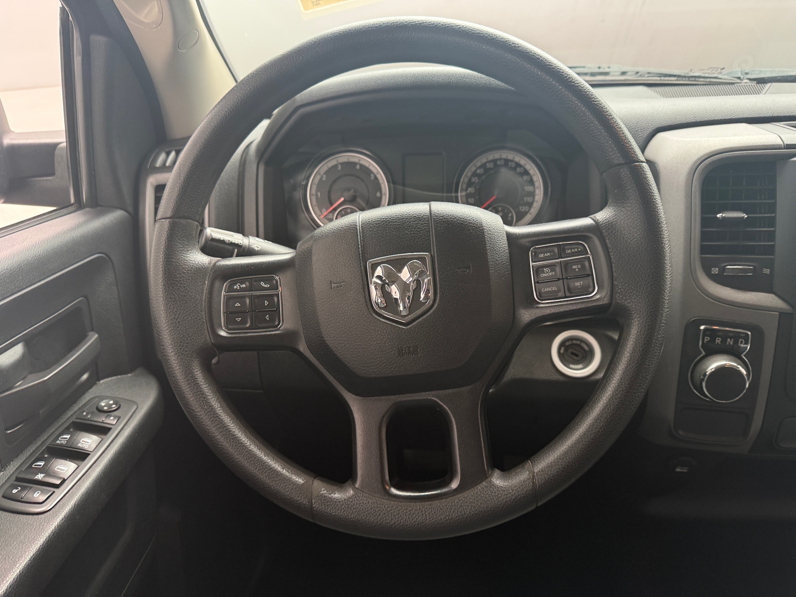 Thumbnail: 2021 RAM 1500 Classic - 4