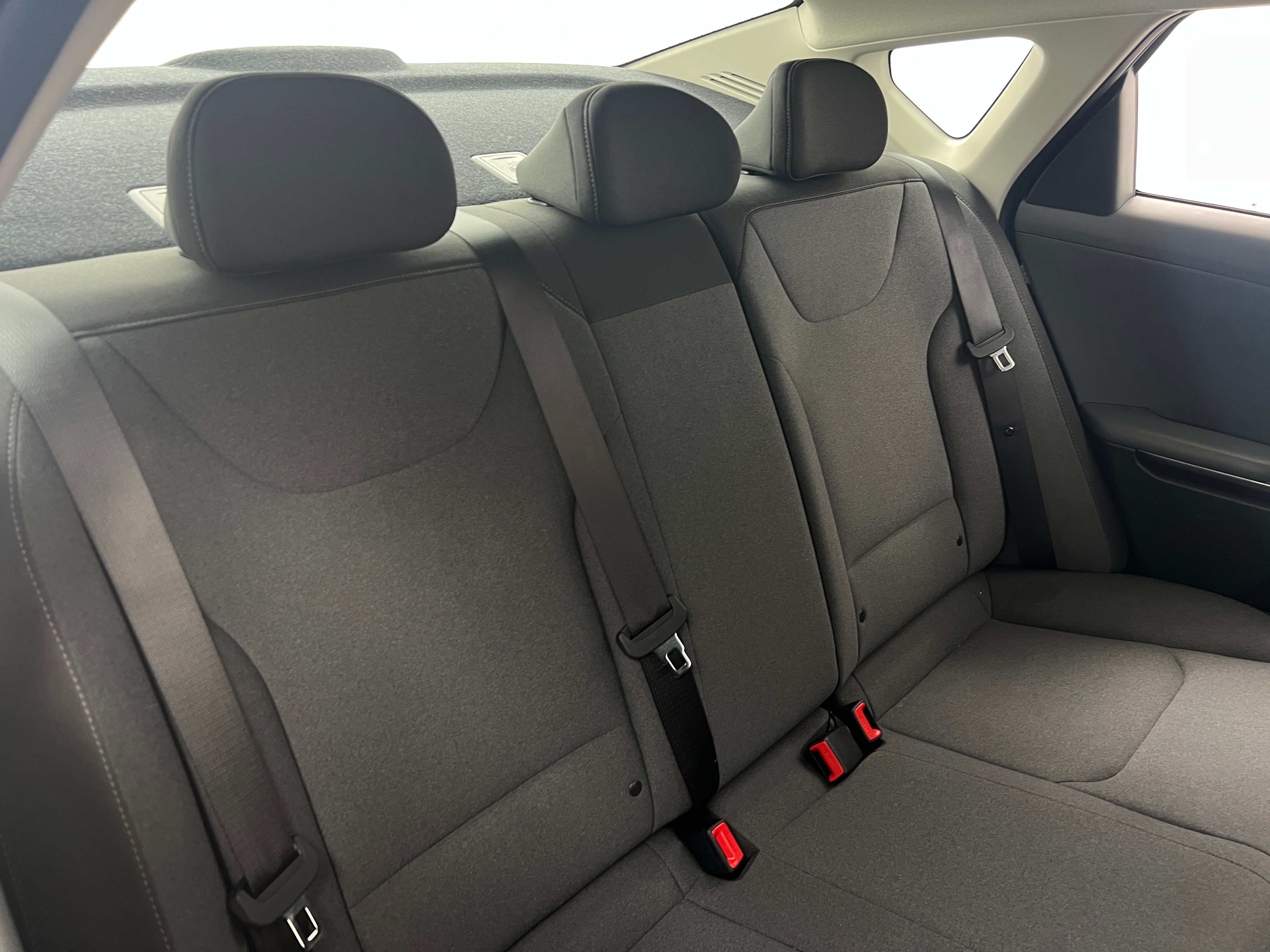 2025 Kia K4 LXS - Photo 4