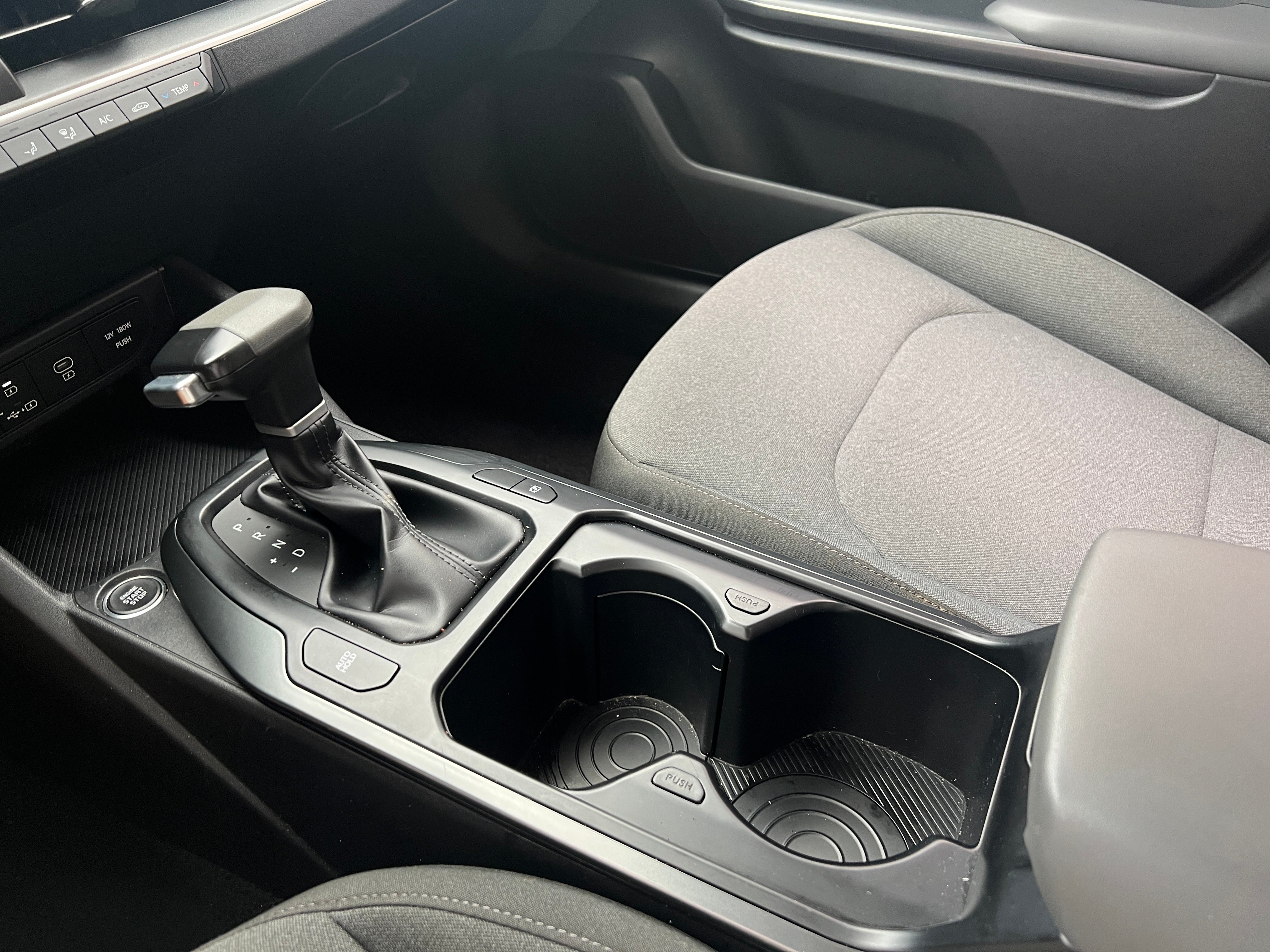 2025 Kia K4 LXS - Photo 6