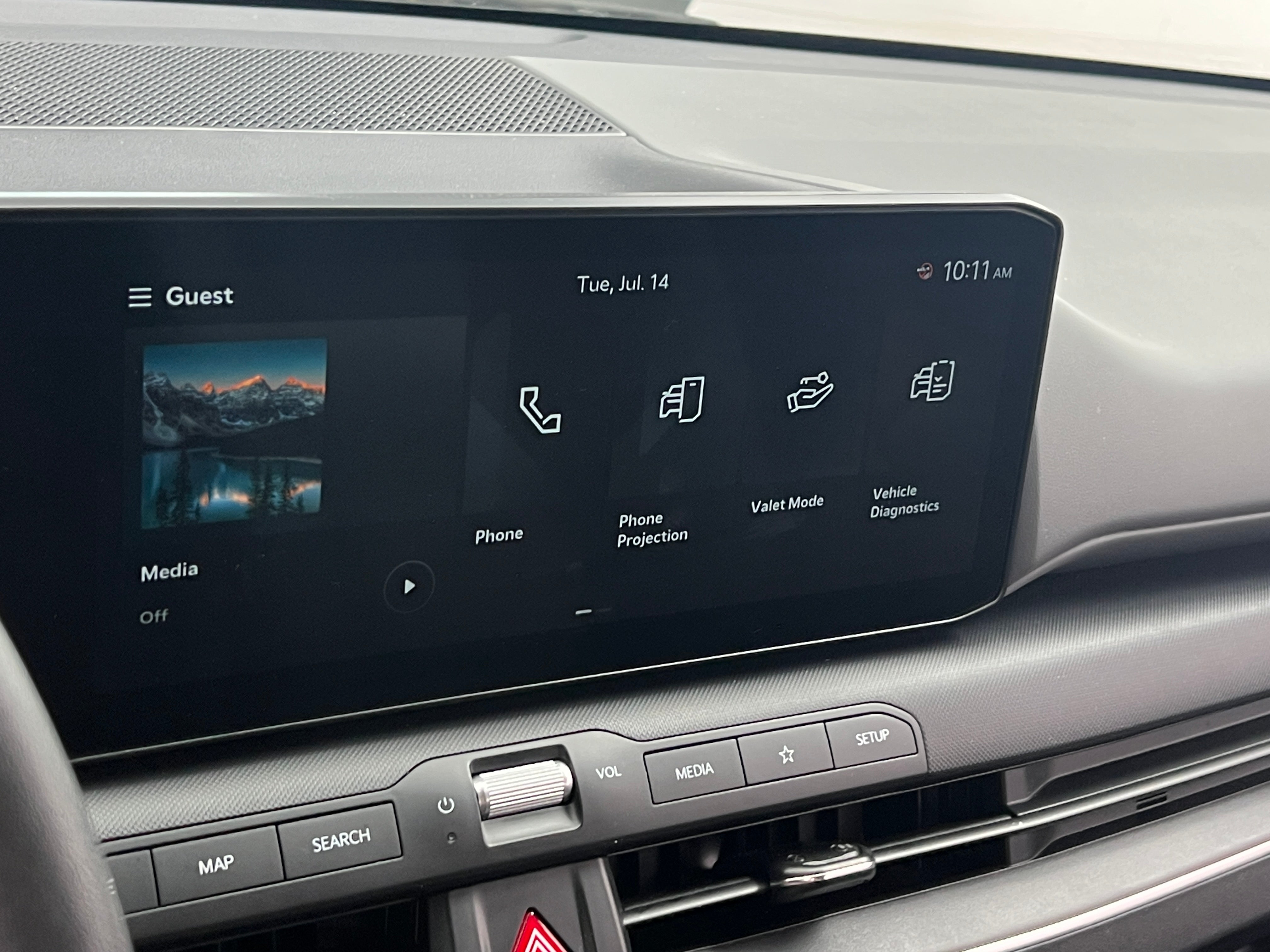 2025 Kia K4 LXS - Photo 11