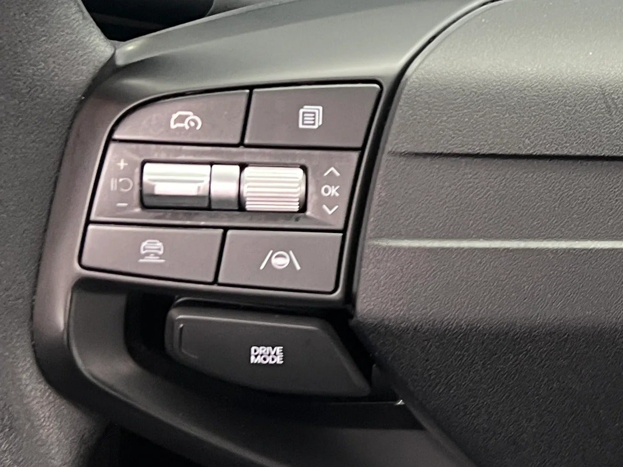 2025 Kia K4 LXS - Photo 18