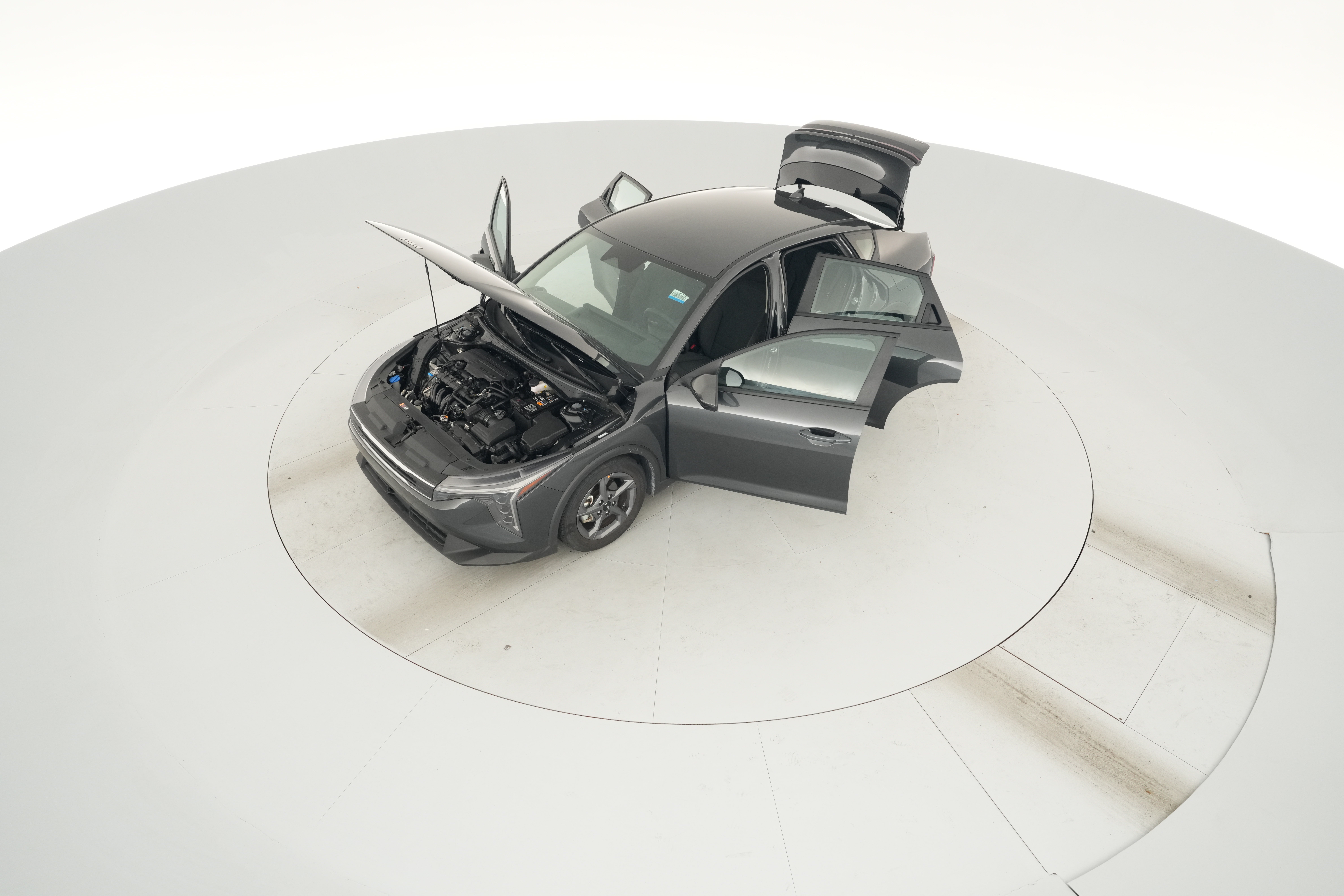 2025 Kia K4 LXS - Photo 41