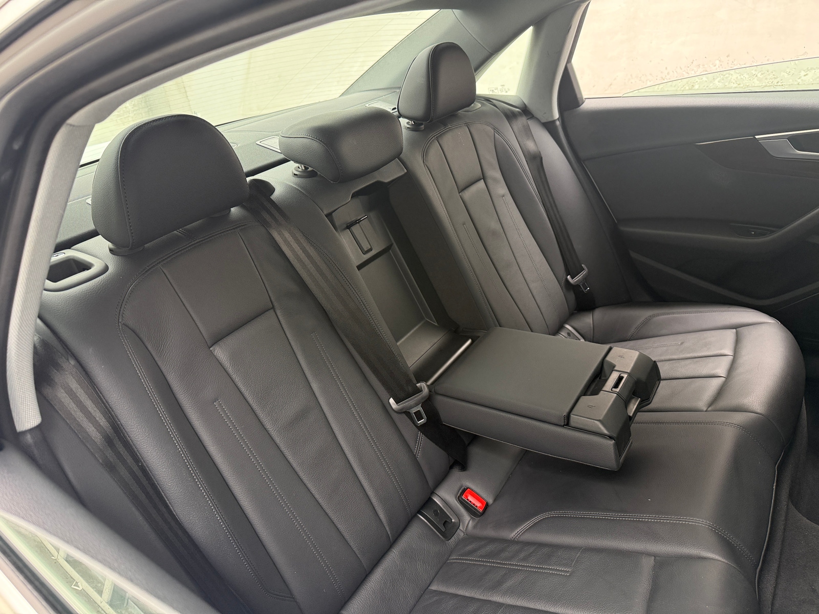 Thumbnail: 2019 Audi A4 - 5