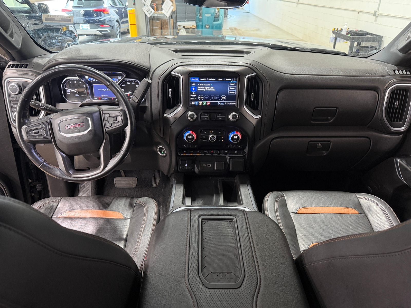 Thumbnail: 2020 GMC Sierra 1500 - 3
