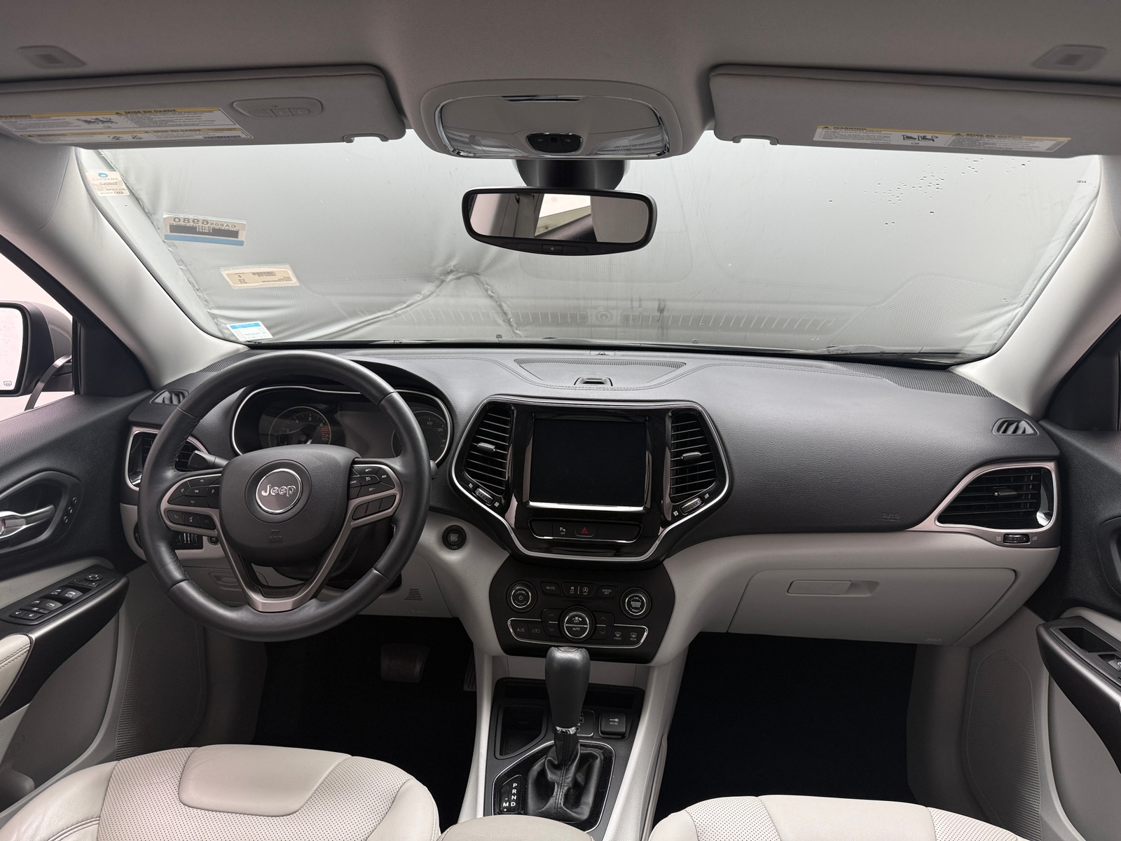 Thumbnail: 2019 Jeep Cherokee - 2