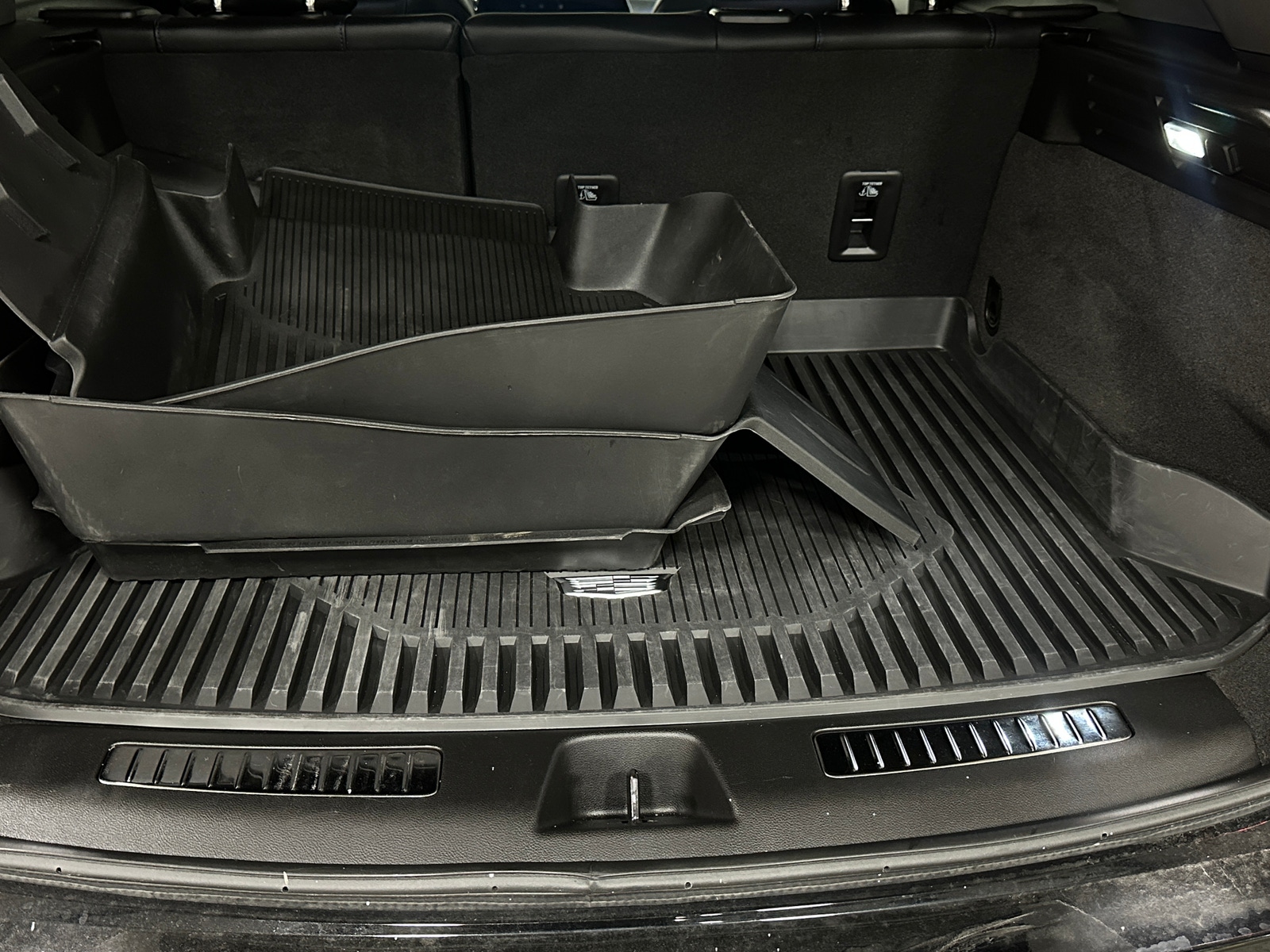 Thumbnail: 2024 Cadillac XT4 - 6