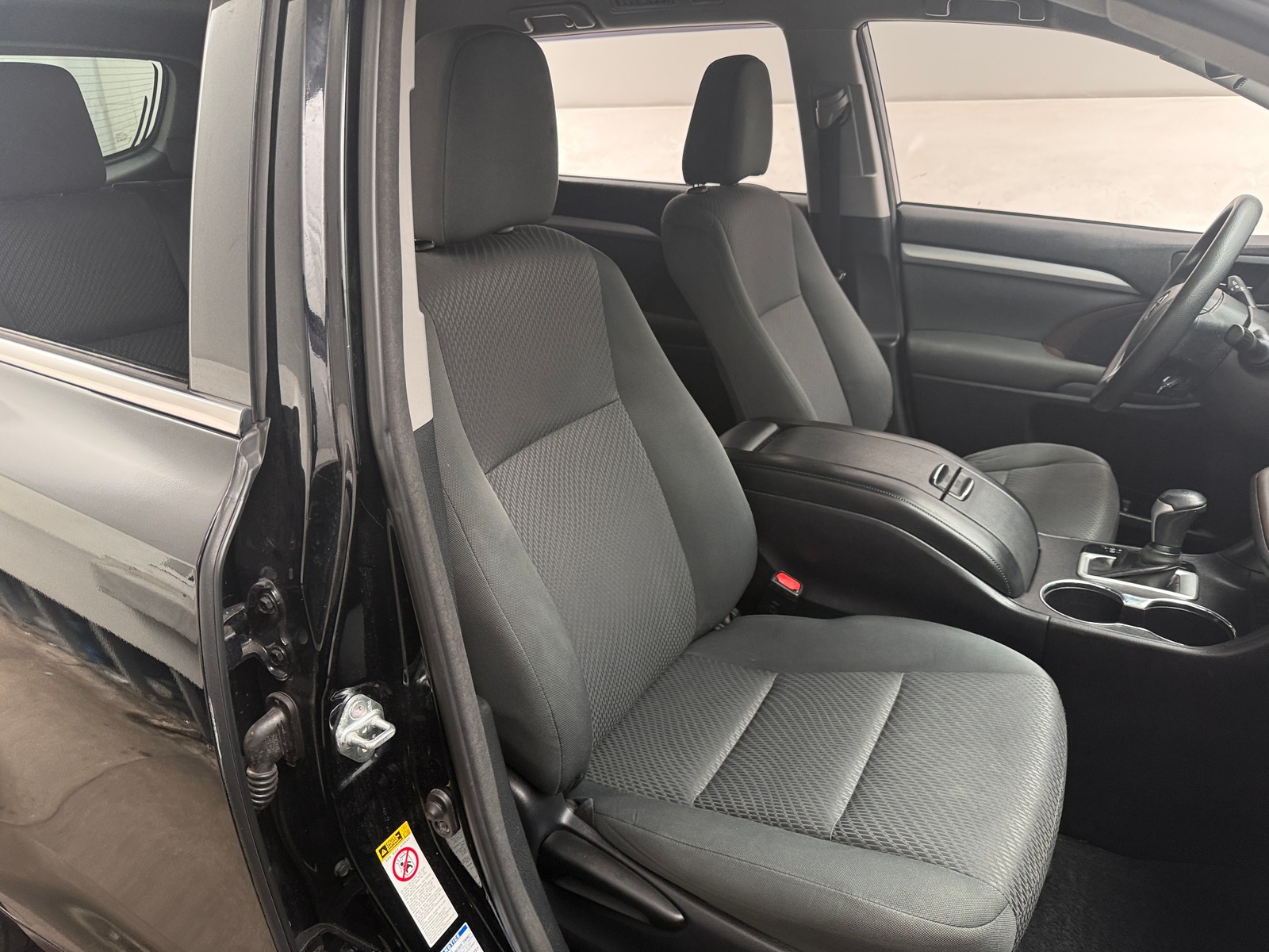 Thumbnail: 2018 Toyota Highlander - 2