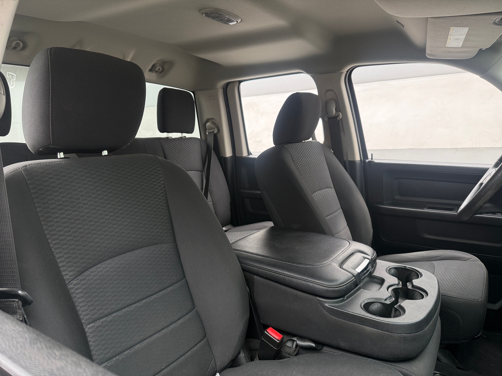Thumbnail: 2019 RAM 1500 Classic - 2
