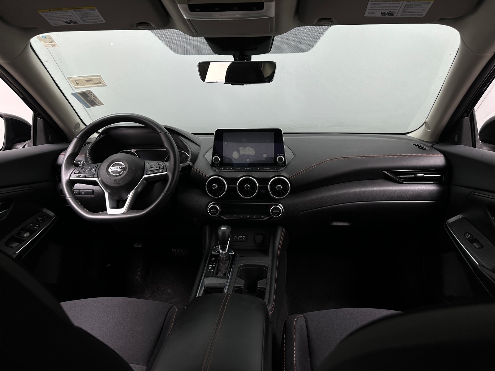 Thumbnail: 2020 Nissan Sentra - 3