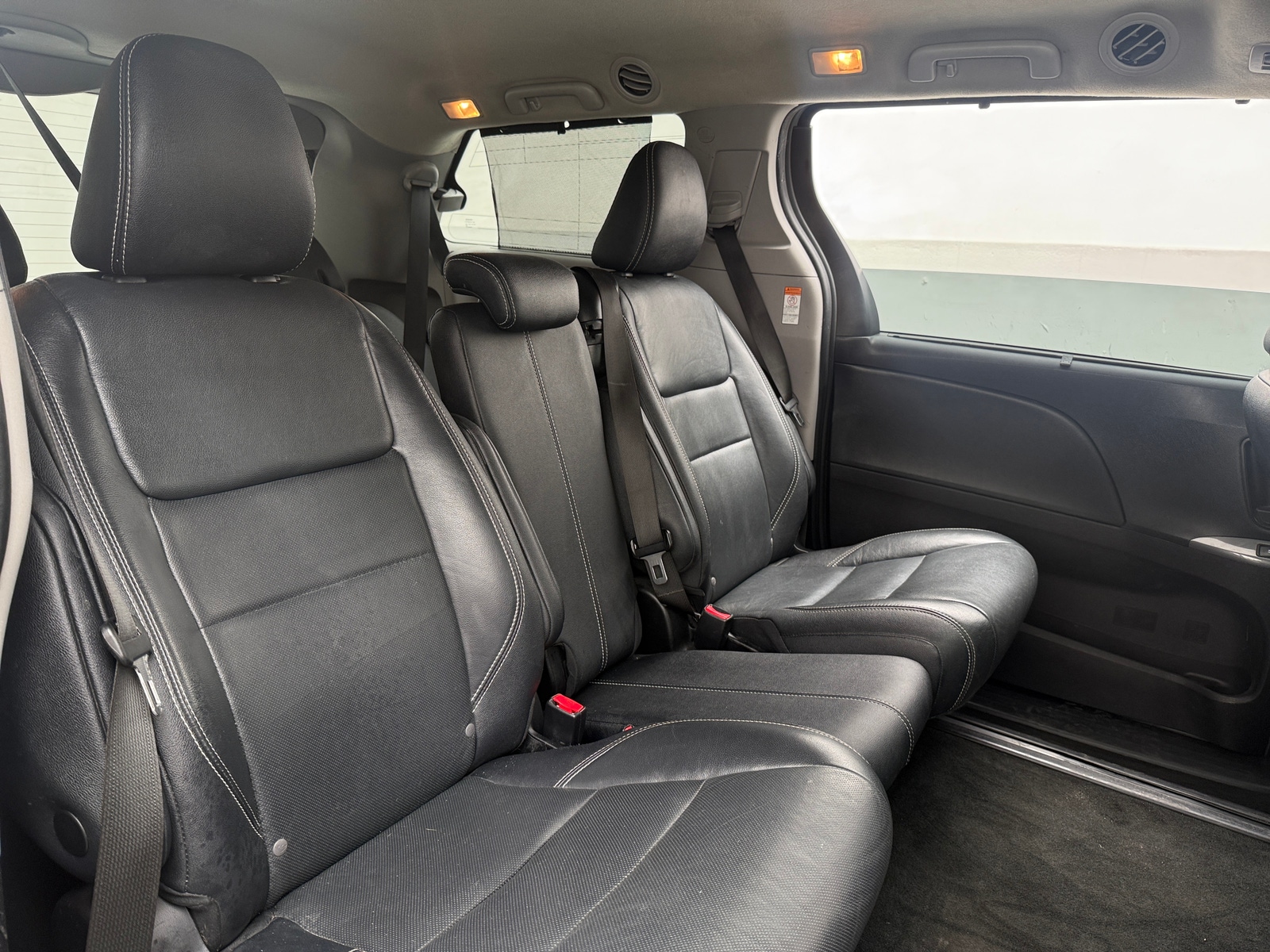Thumbnail: 2018 Toyota Sienna - 5