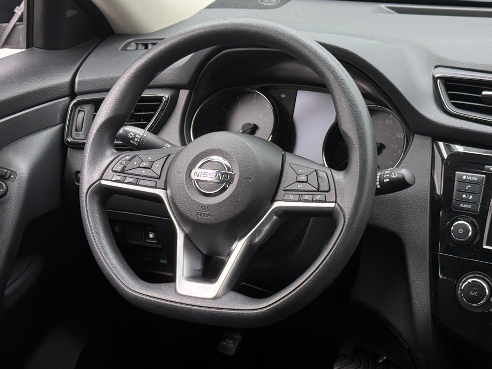 Thumbnail: 2020 Nissan Rogue - 5