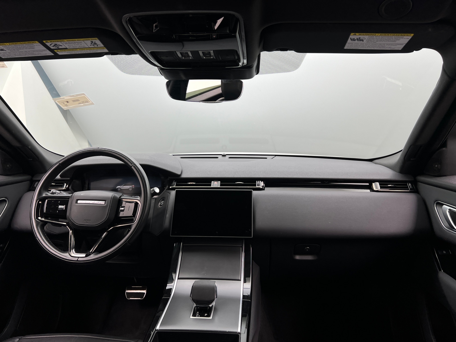 Thumbnail: 2025 Land Rover Range Rover Velar - 2