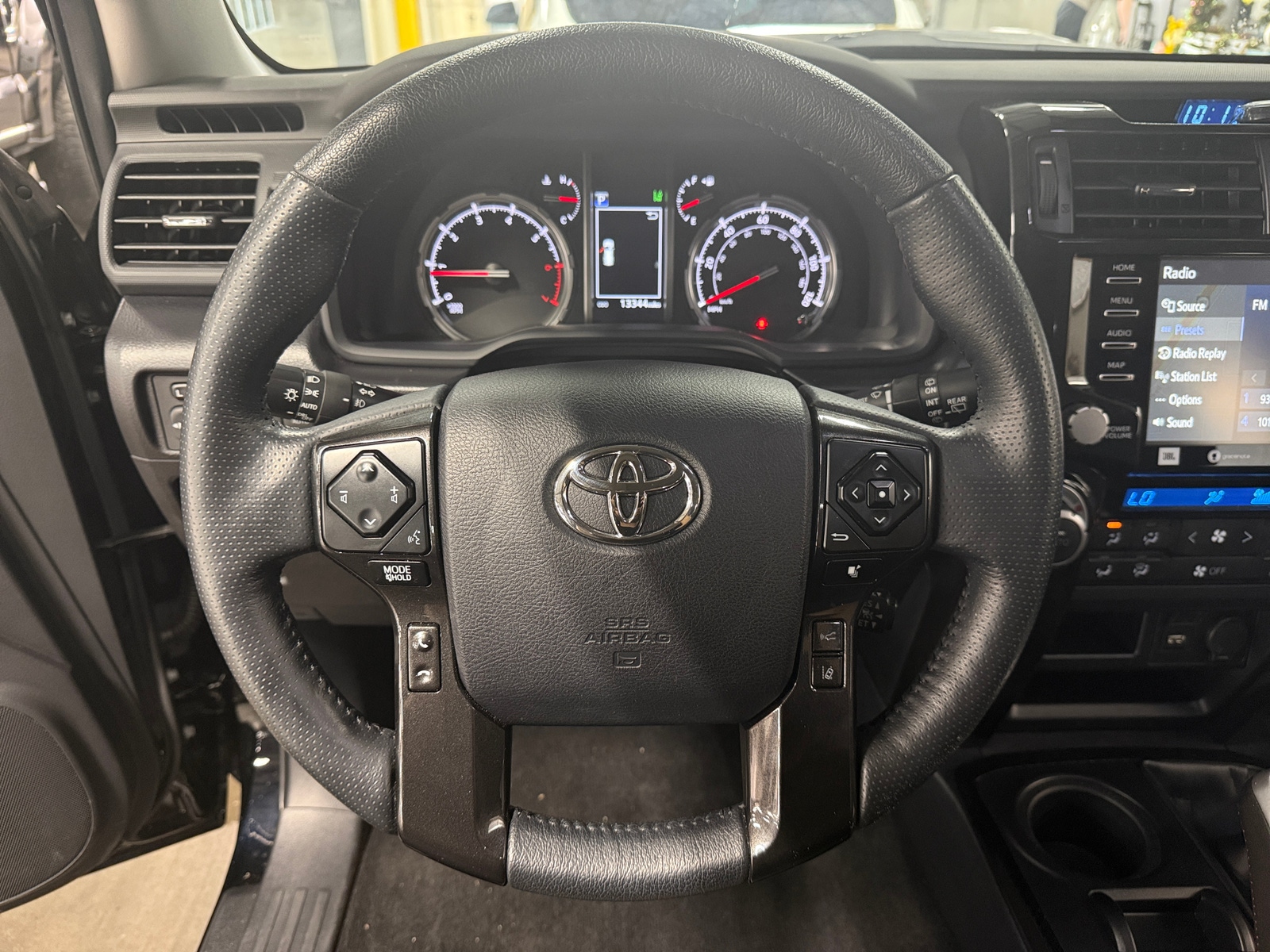 Thumbnail: 2024 Toyota 4Runner - 4