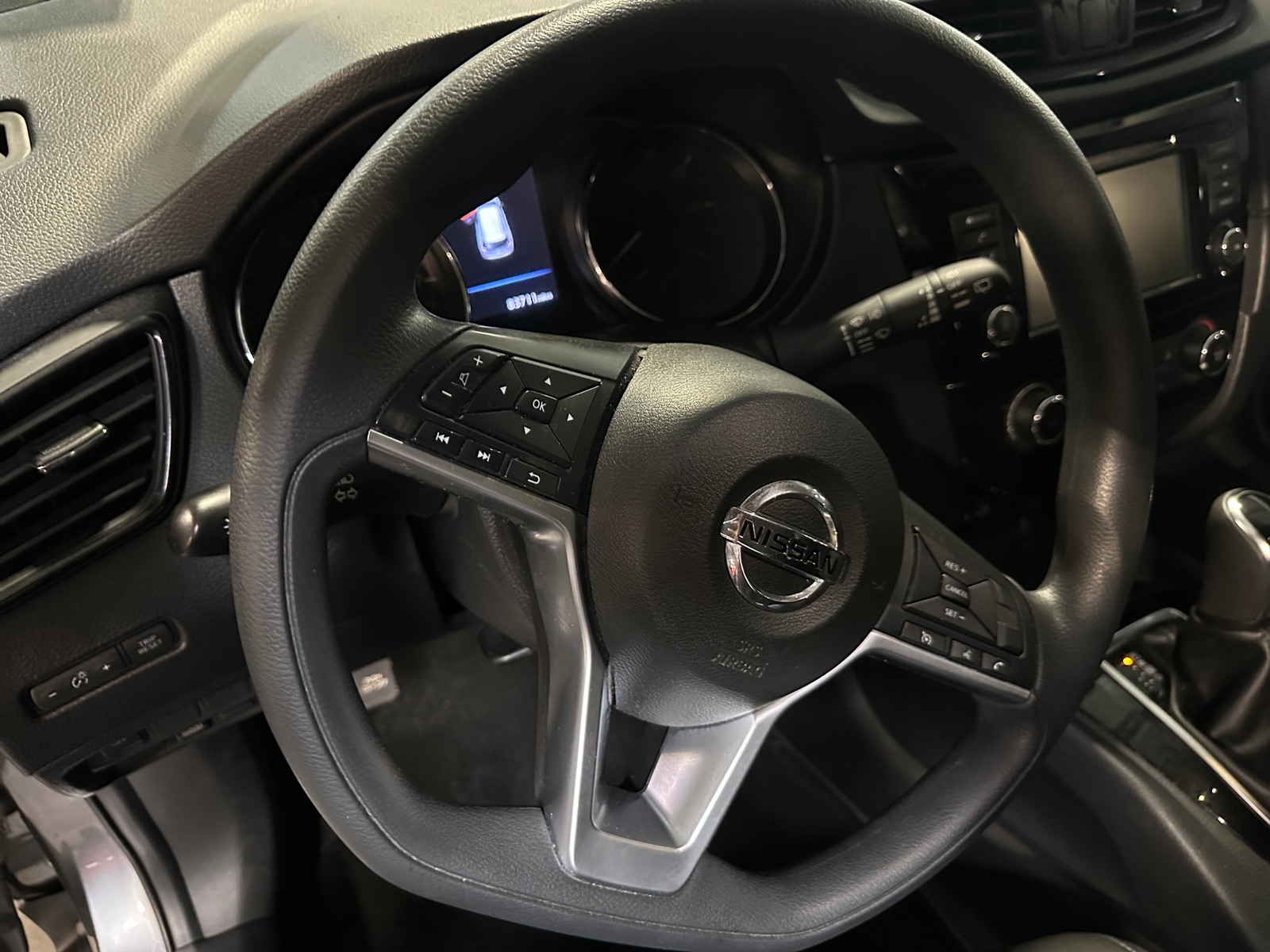 Thumbnail: 2018 Nissan Rogue - 5