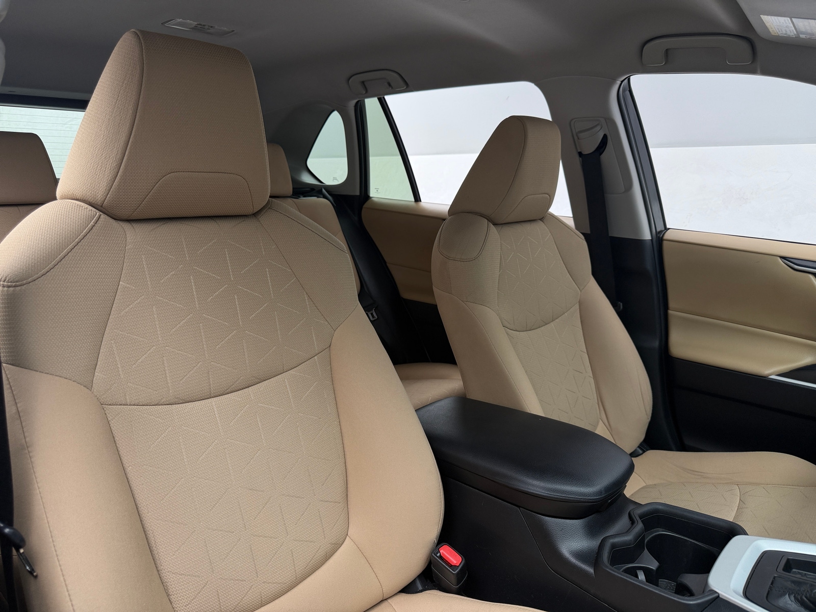 Thumbnail: 2021 Toyota RAV4 - 2