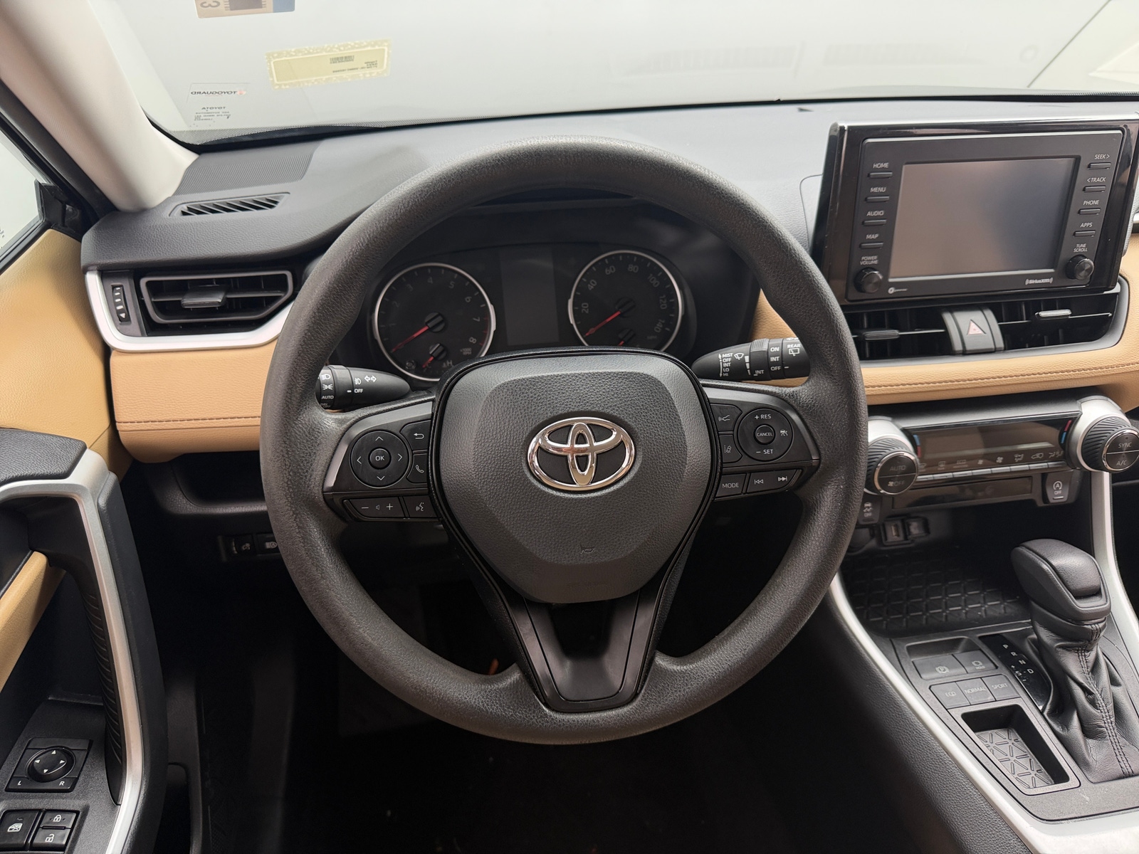 Thumbnail: 2021 Toyota RAV4 - 5