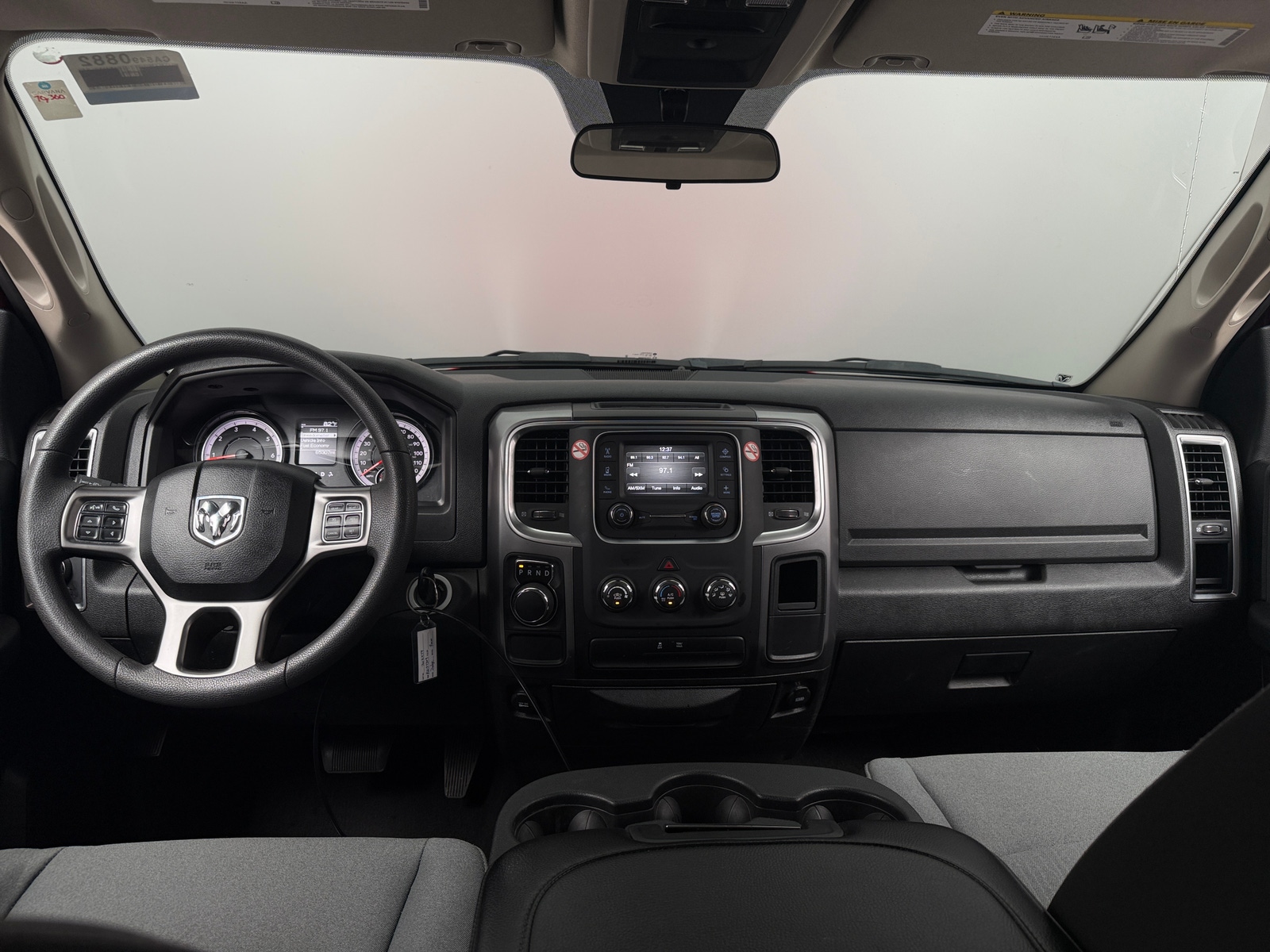 Thumbnail: 2024 RAM 1500 Classic - 3