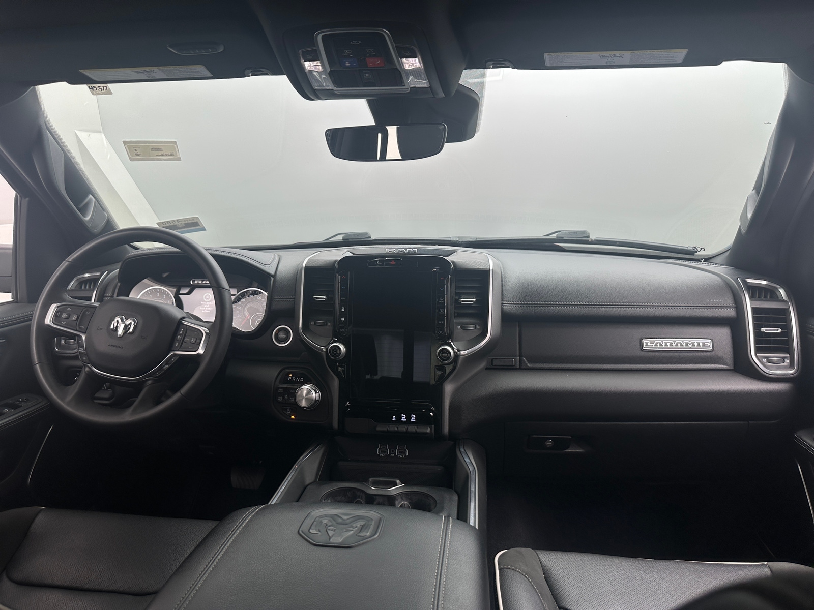 Thumbnail: 2025 RAM 1500 - 2