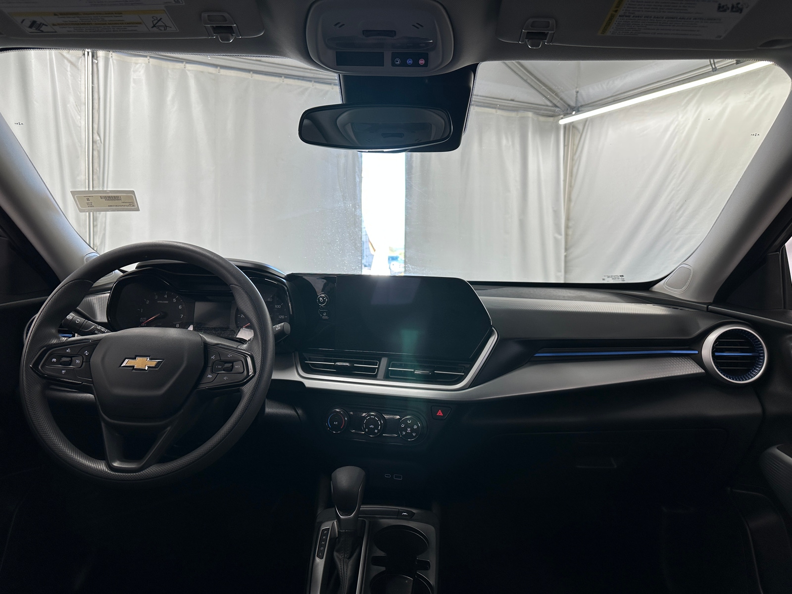 Thumbnail: 2026 Chevrolet Trax - 3