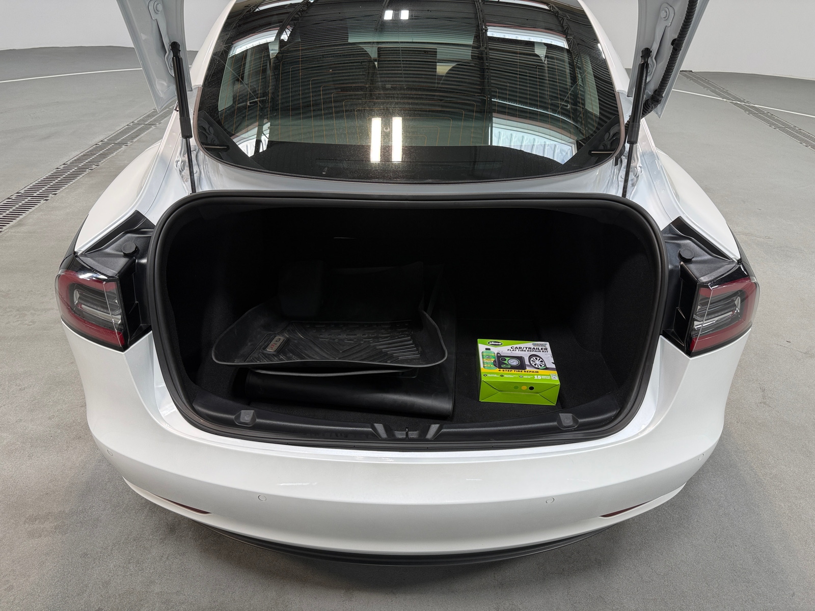 Thumbnail: 2020 Tesla Model 3 - 6