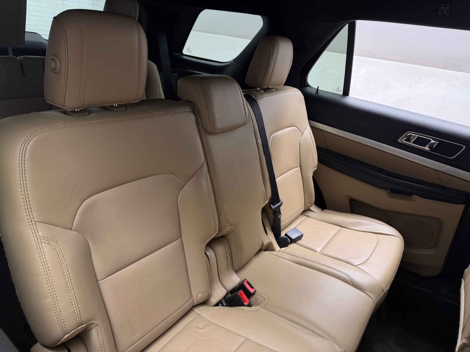 Thumbnail: 2017 Ford Explorer - 5