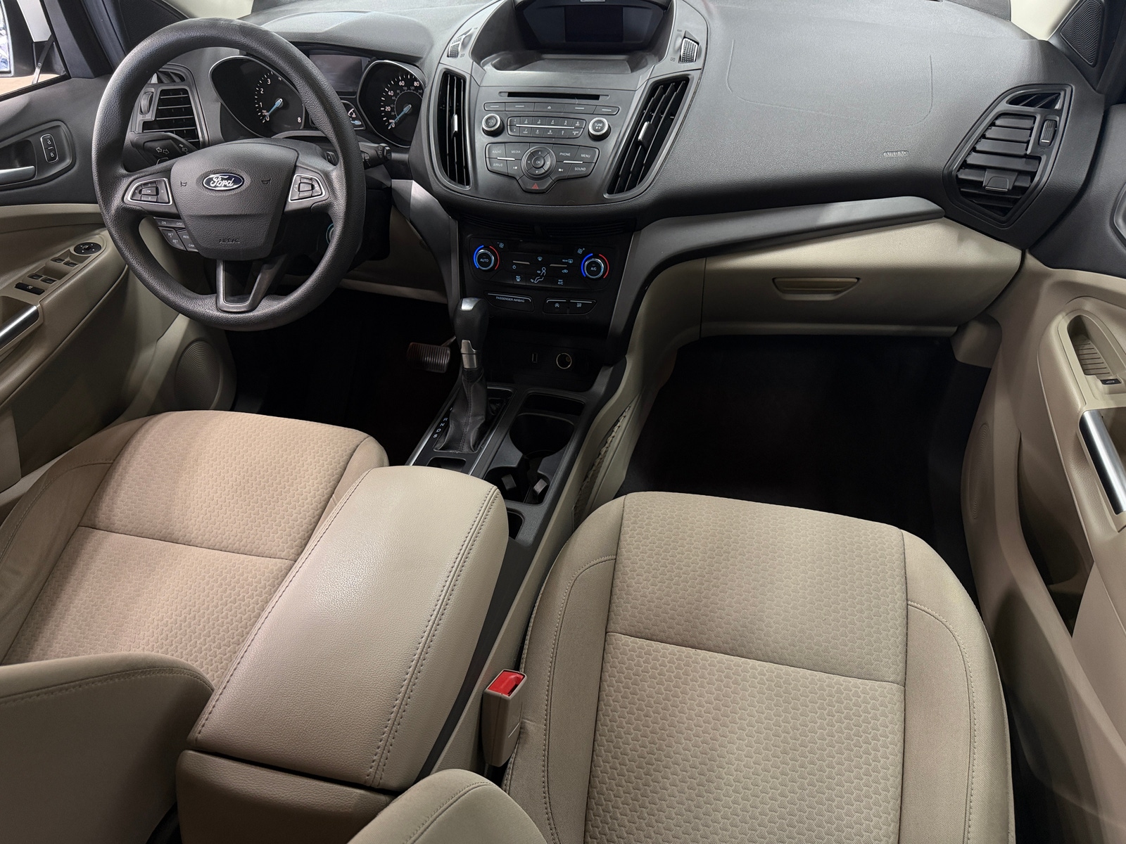 Thumbnail: 2017 Ford Escape - 3
