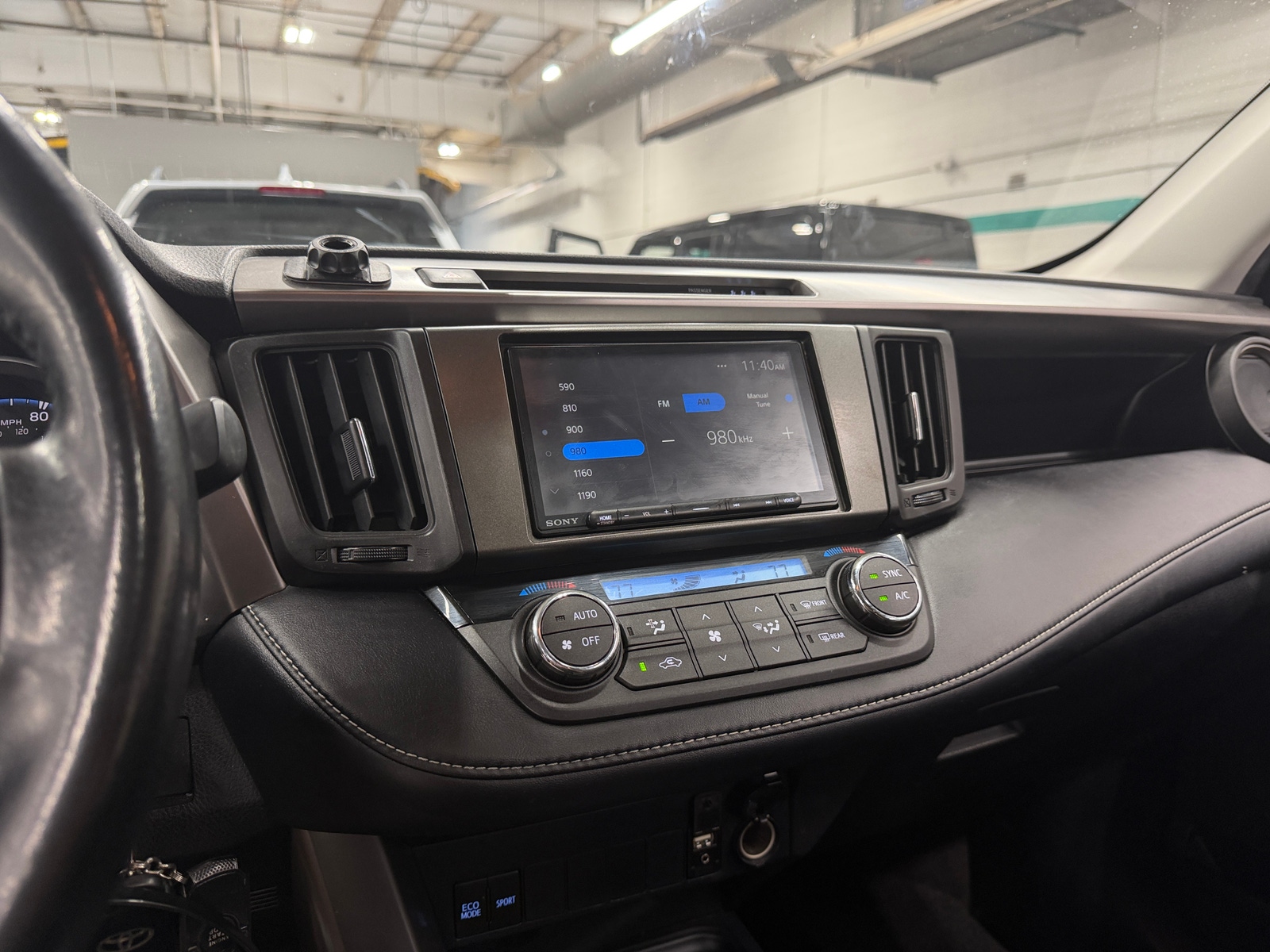 Thumbnail: 2017 Toyota RAV4 - 4