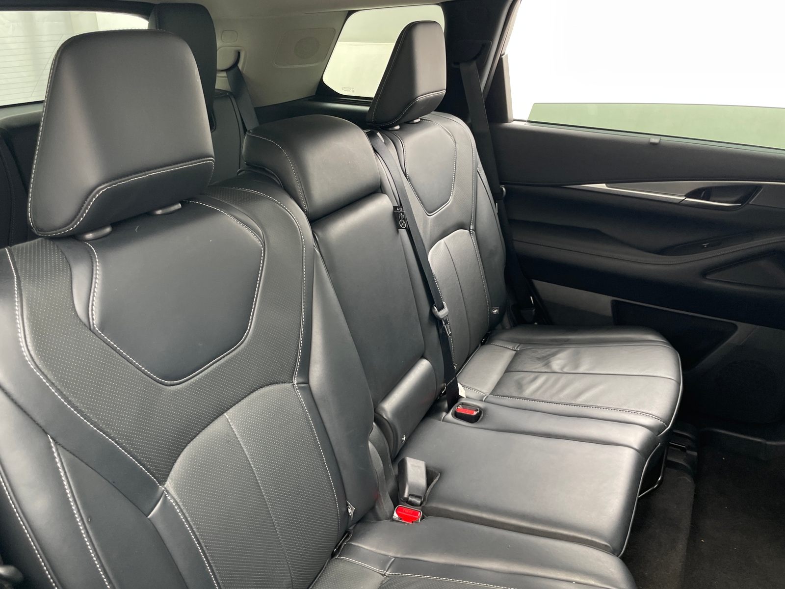 Thumbnail: 2023 INFINITI QX60 - 5