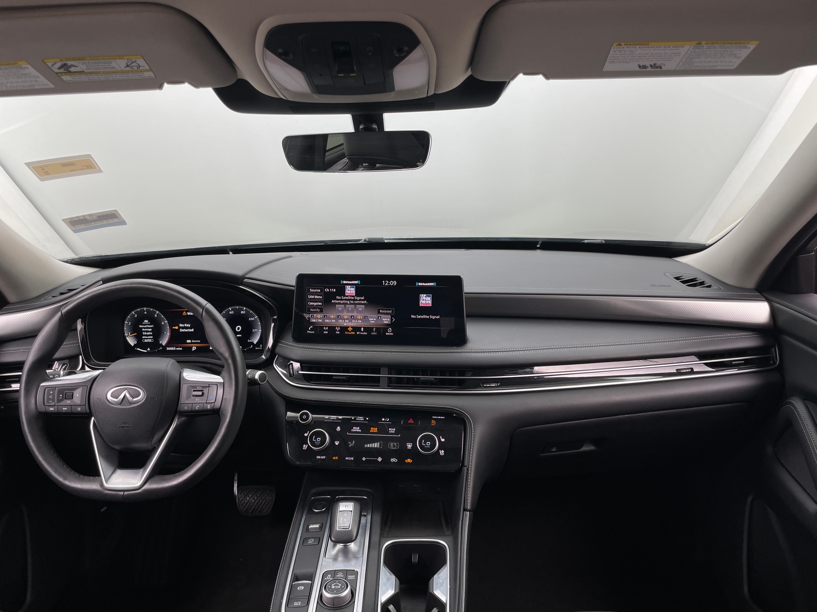Thumbnail: 2023 INFINITI QX60 - 2