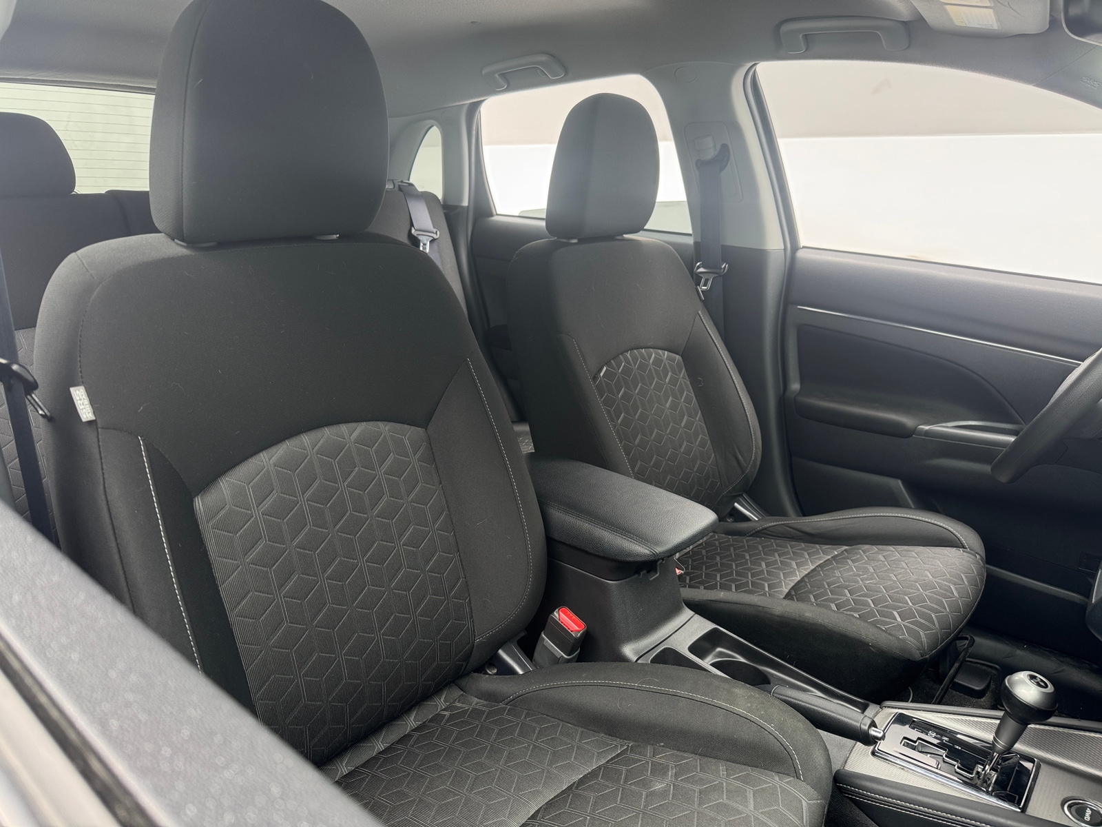 Thumbnail: 2021 Mitsubishi Outlander Sport - 2