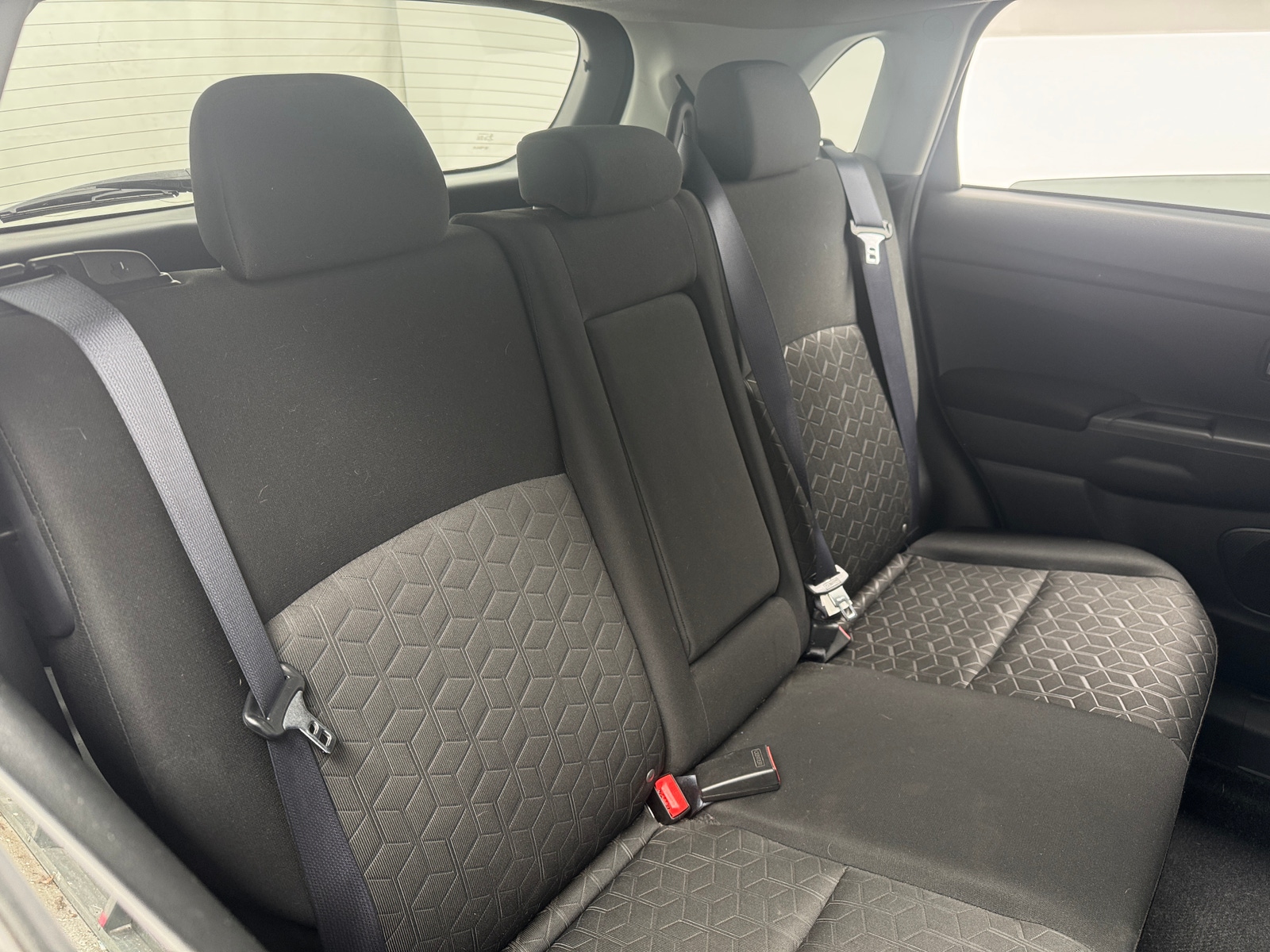 Thumbnail: 2021 Mitsubishi Outlander Sport - 6