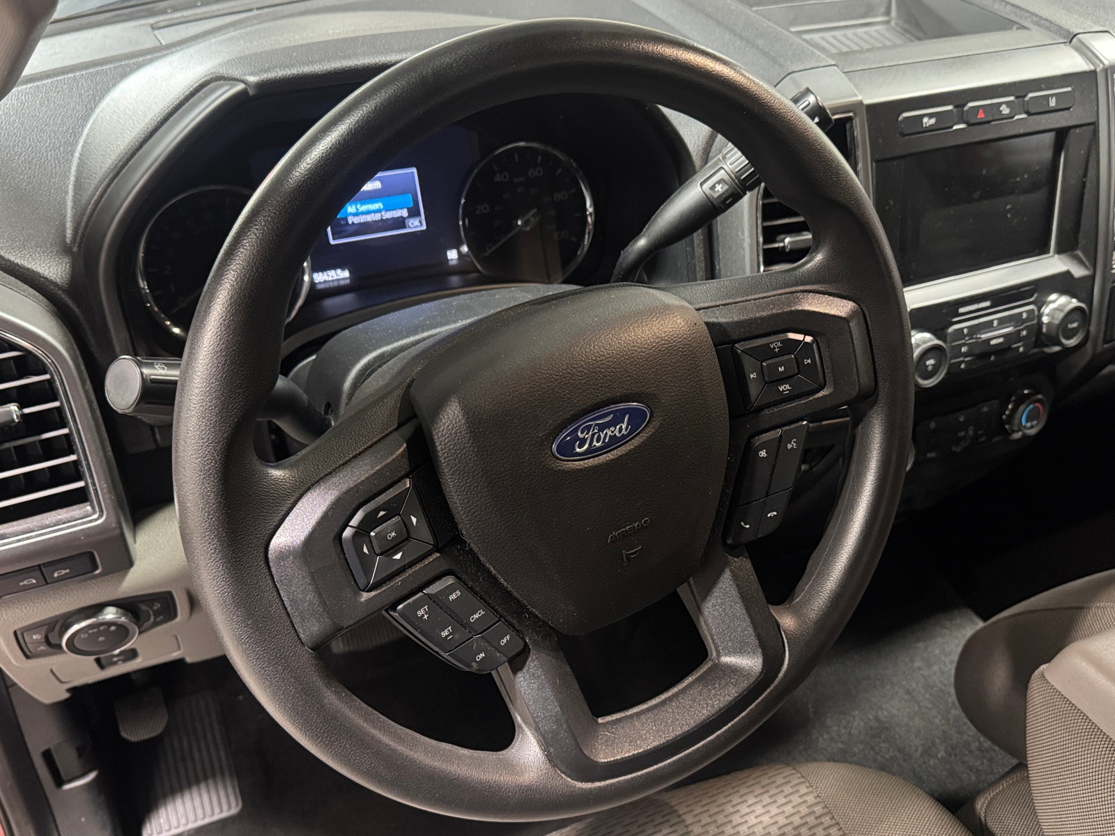 Thumbnail: 2020 Ford Econoline - 5