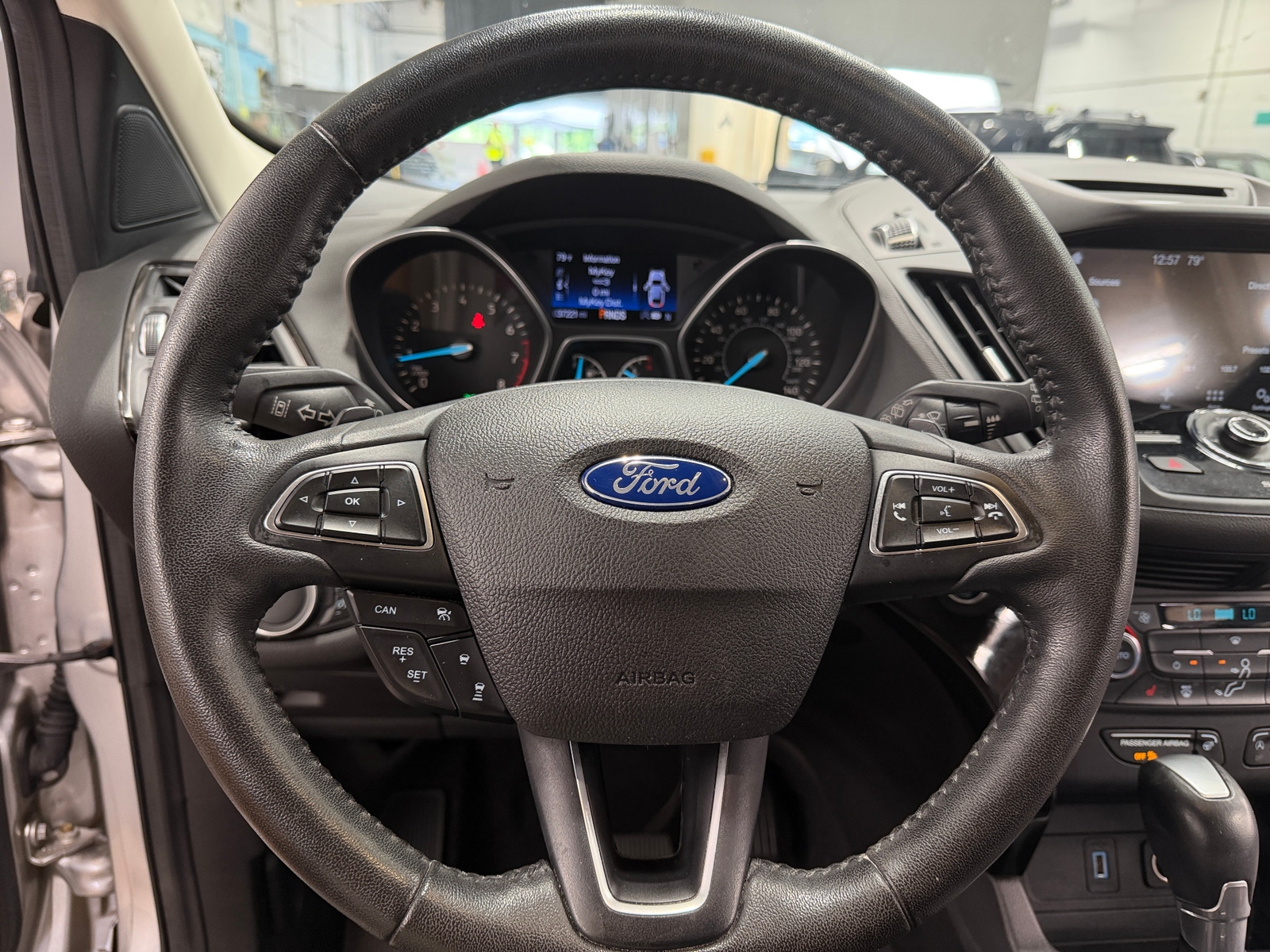 Thumbnail: 2017 Ford Escape - 4